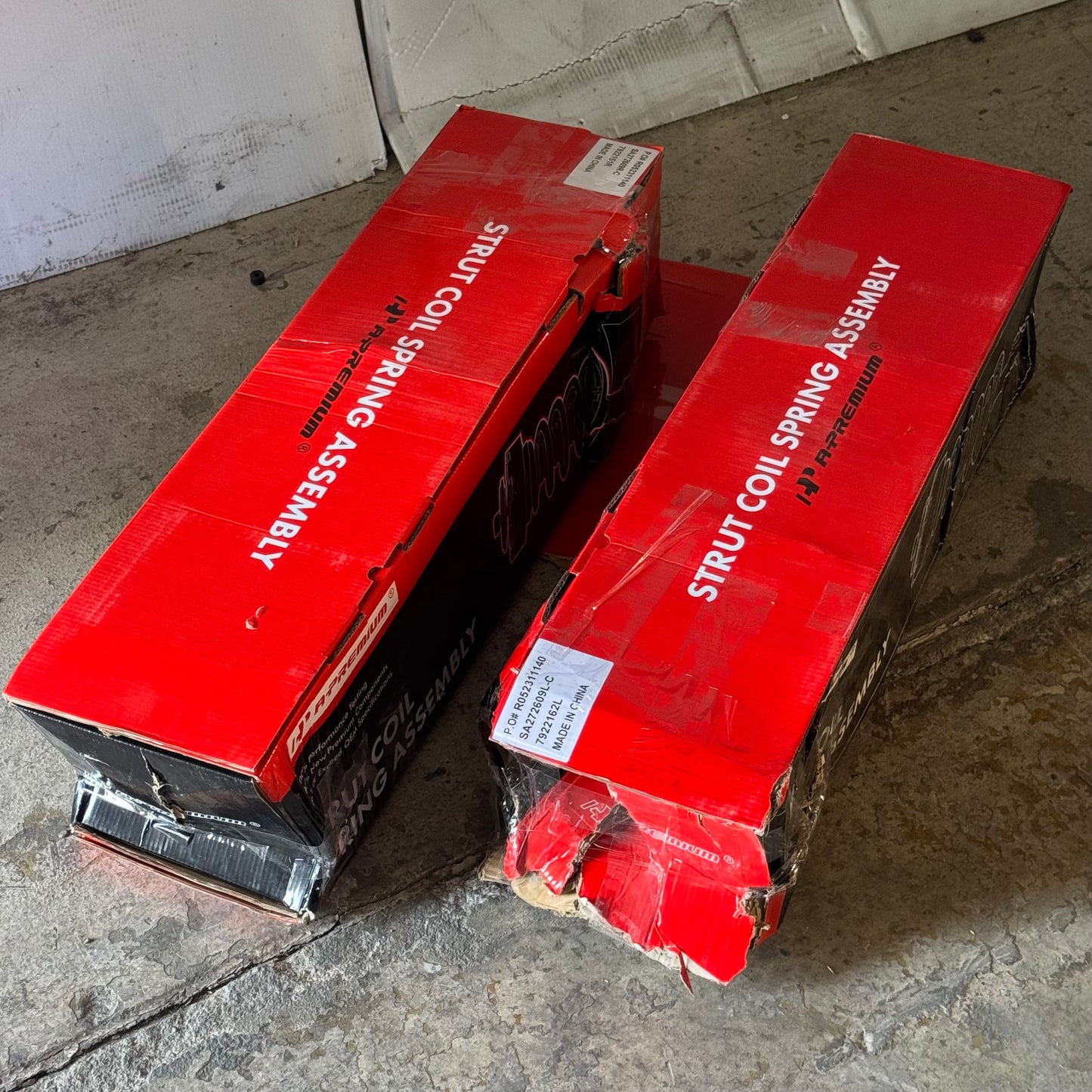 A-PREMIUM (2 PACK) Struct Coil Spring Assembly 7922151R/7922162L (New Other, Distressed Box)