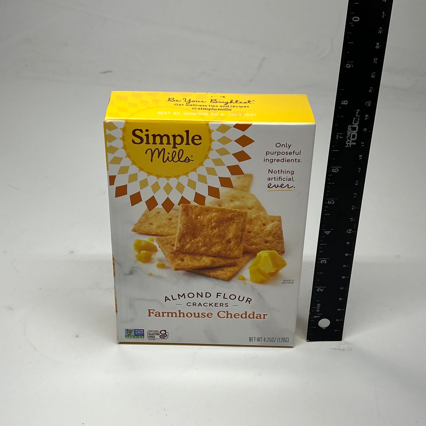 ZA@ SIMPLE MILLS (6 PACK) Farmhouse Cheddar Almond Flour Crackers BB 10/26