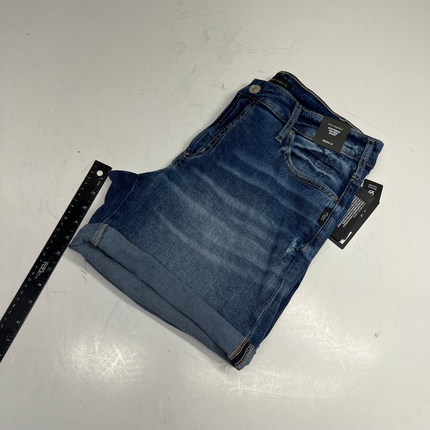 SILVER JEANS CO Boyfriend Mid Rise Short Women's Sz 12W/6 Indigo W53608EAF242