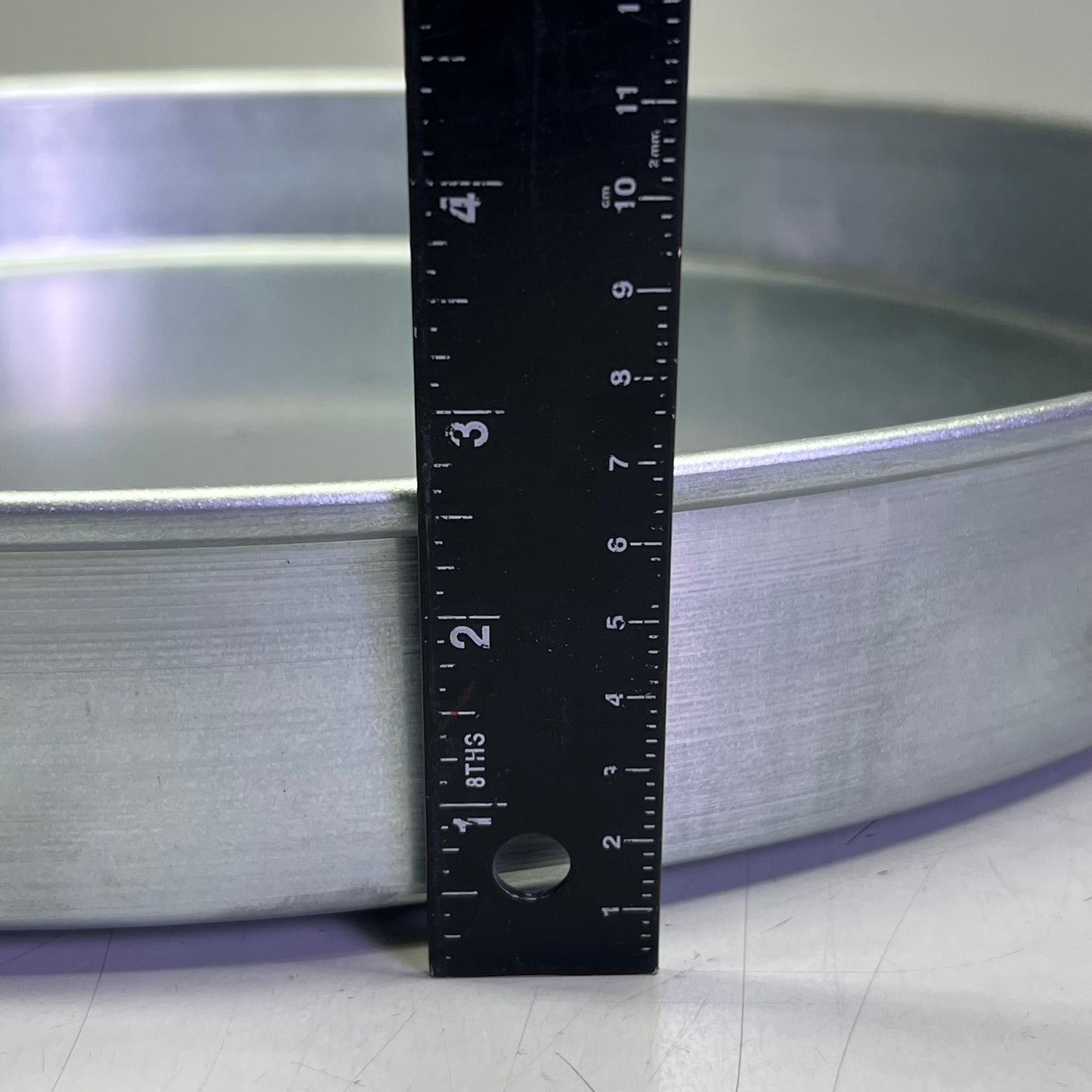 Metal Cake & Bread Pans, Round Sz 20"D x 2.5"H, Silver