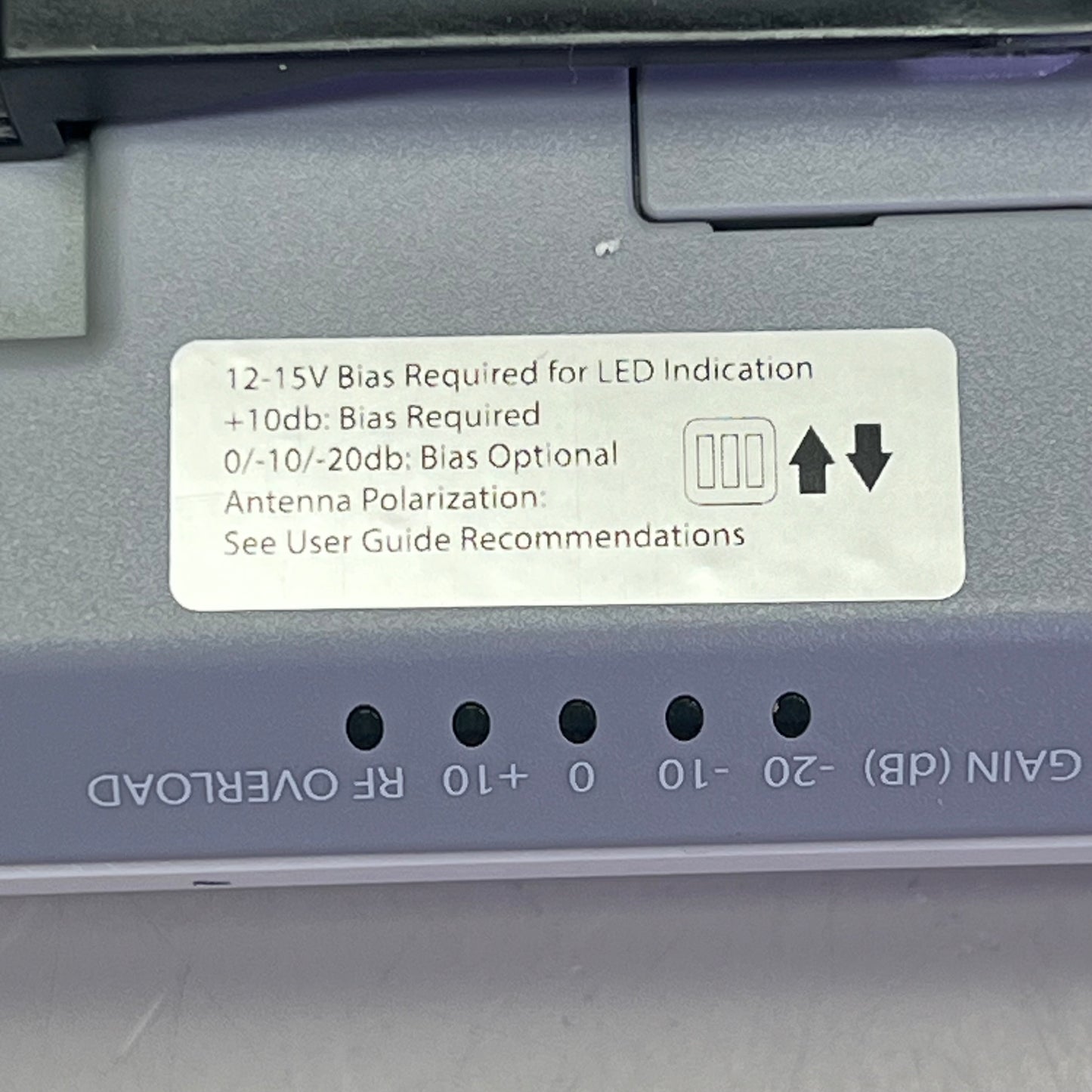 SHURE Wall-Mounted Wideband RF Coverage Panel Antenna 470-698 MHz White