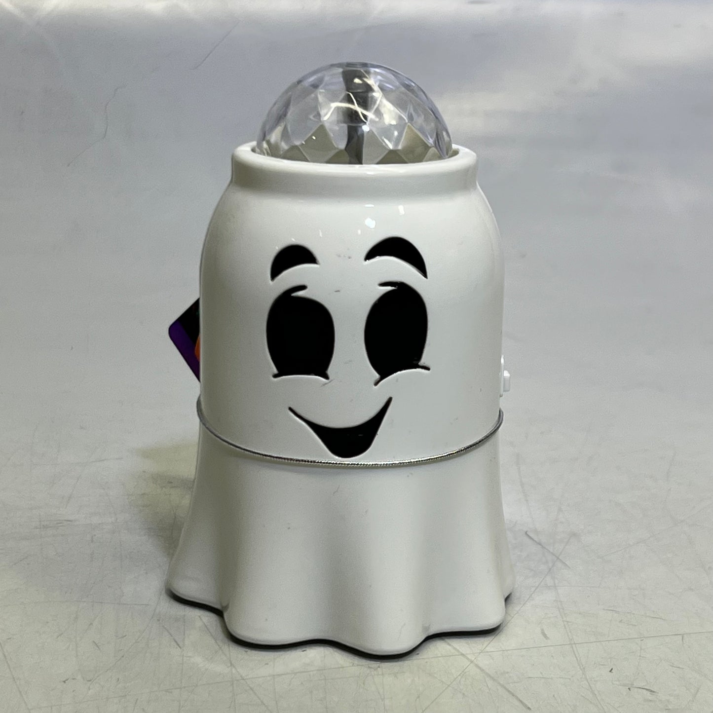 MAGIC SEASON Halloween Table Show 360 Rotation, White 702922