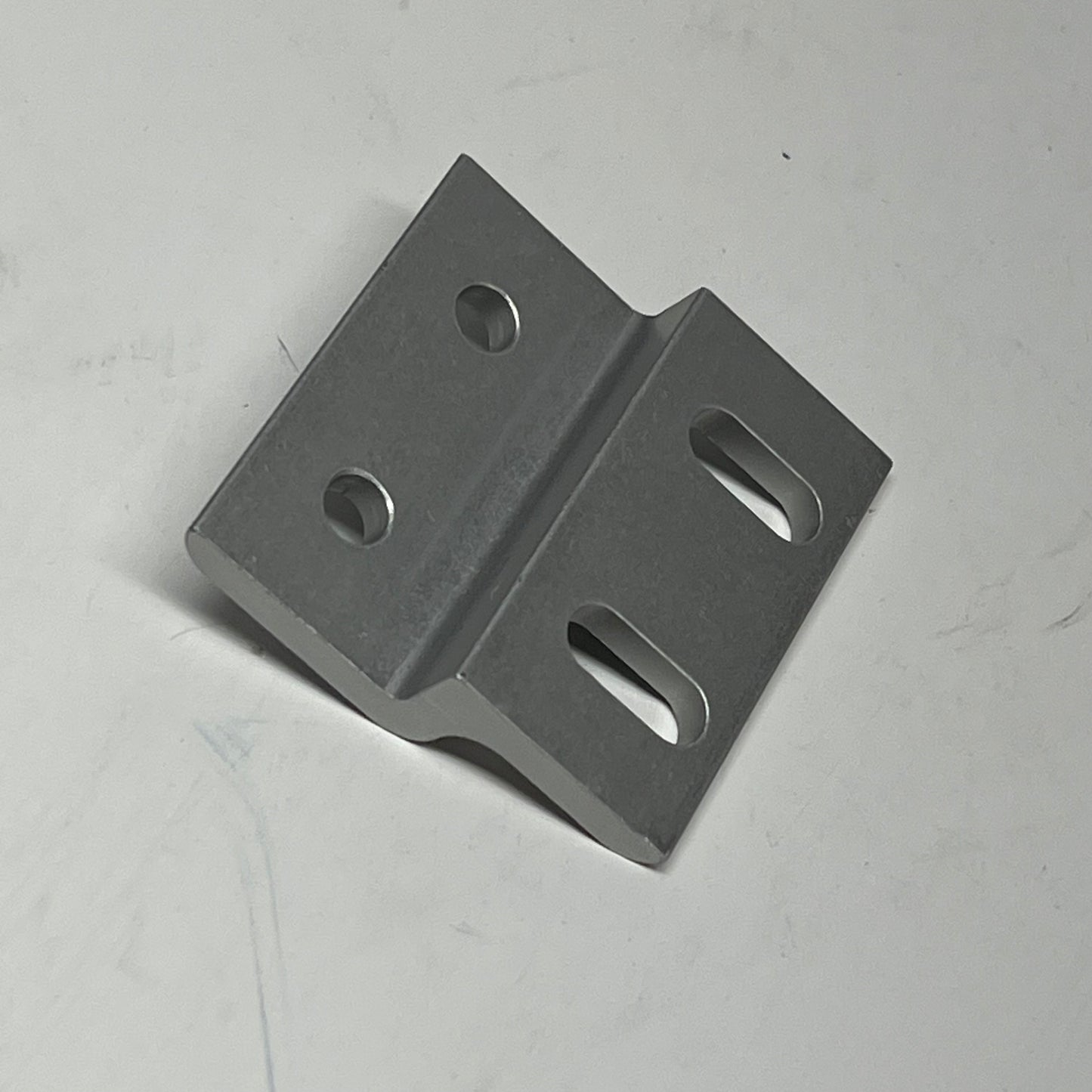 80/20 INC (2 PACK) 10 Series Single Arm Wide Mesh Retainer W/ Backing Plate 2494