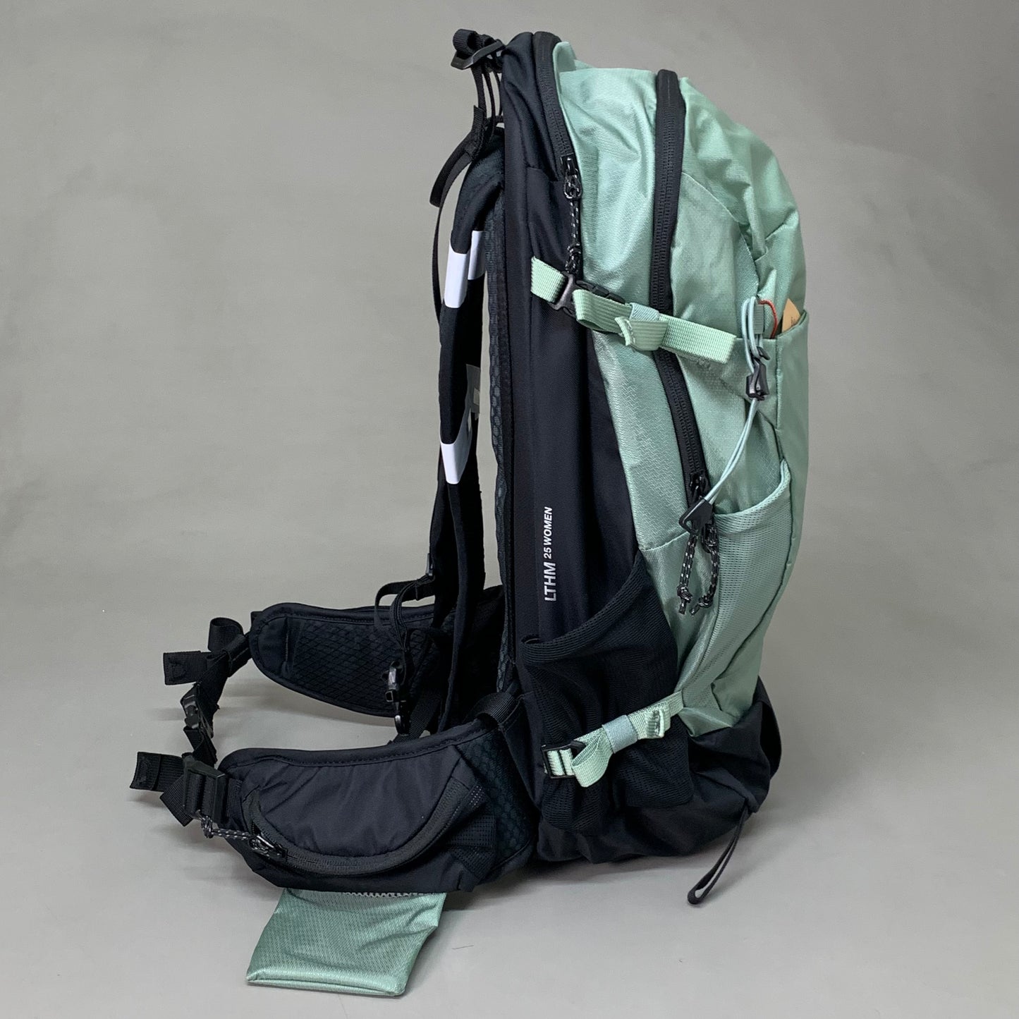 MAMMUT Lithium Hiking Backpack 25 Liter Women Jade-Black 2530-00730