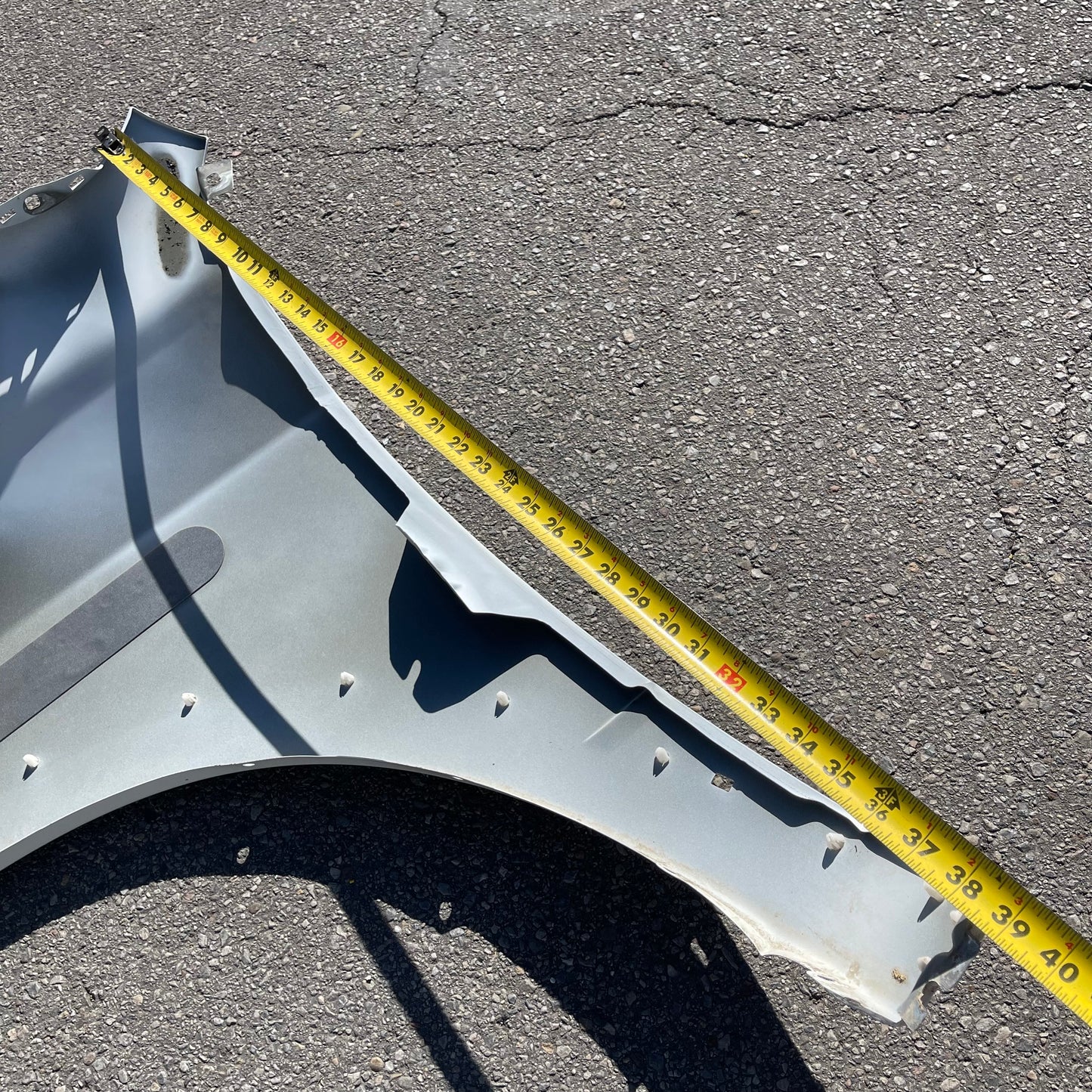 ZA@ Pallet of DODGE Front Right Fender for Ram Truck White (AS-IS)