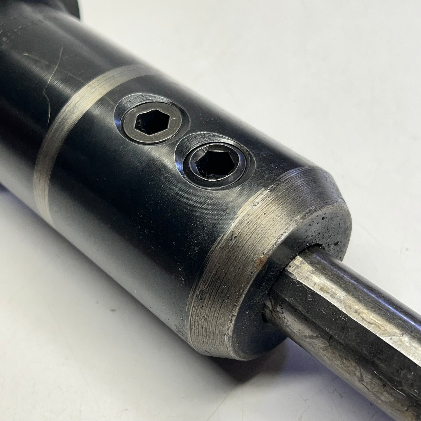 VALENITE Tool Holder w/ Weldon 3/8-mmh2 End Mill Attachment V50CT-E100L (Used)