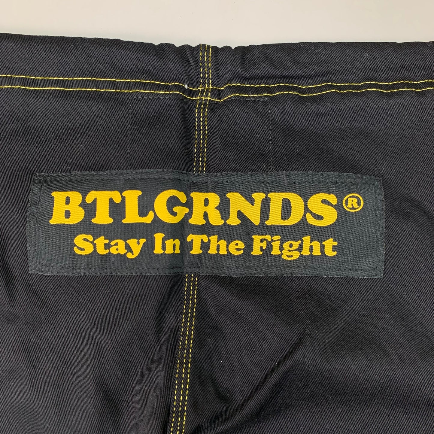 BTLGRNDS Martial Arts Jiu Jitsu Gi Uniform Adult Size Black/Yellow