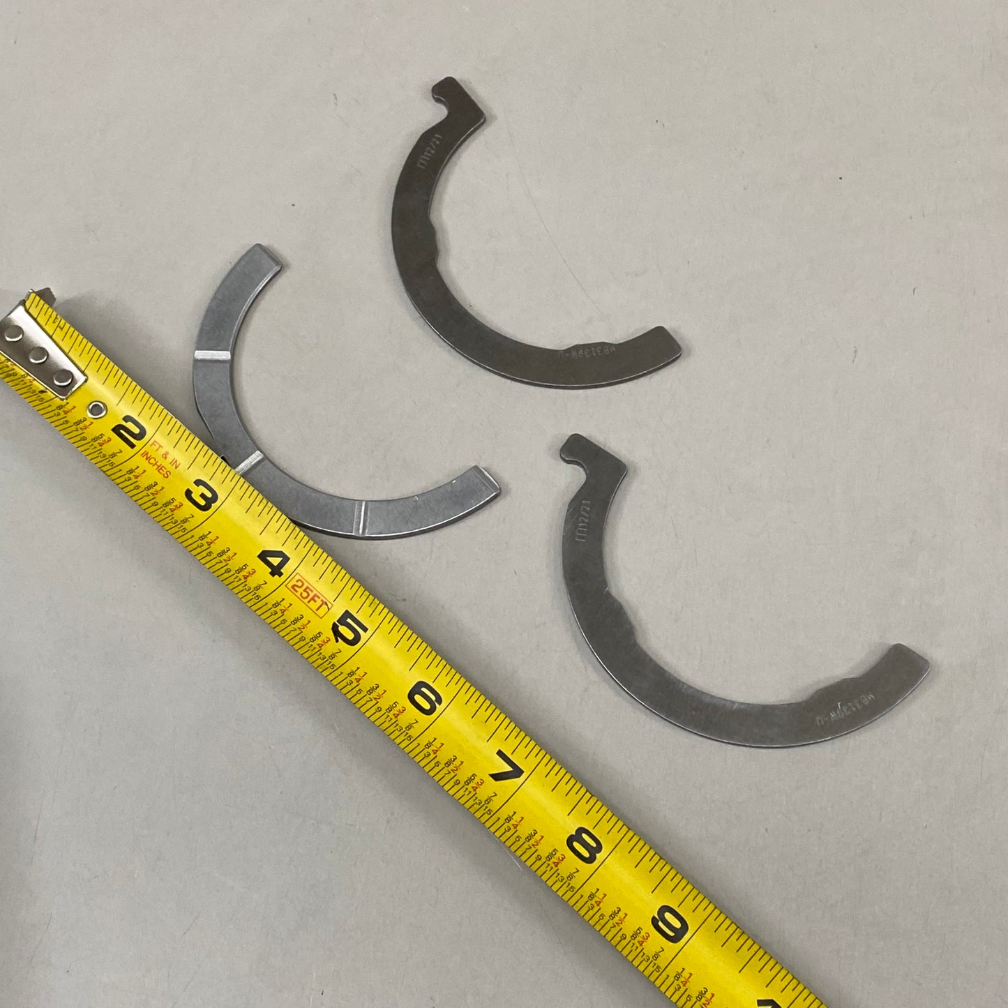 MAHLE (13 Pieces, 1 Box) Clevite Engine Crankshaft Main Bearing Set MS-2202H (New Other)