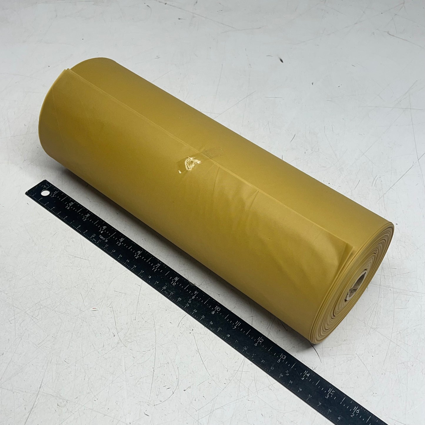 ZA@ BRAVA Cut to Size Table Cover Roll  Covers 14 Tables 54"x126' Gold 77022.19