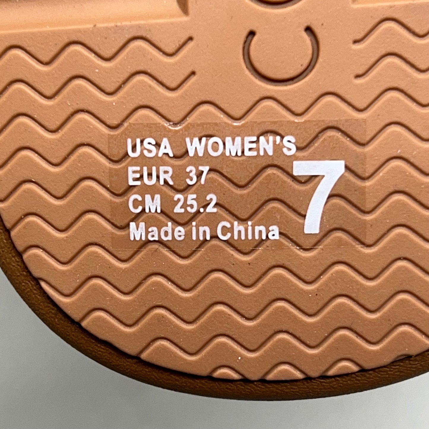 COBIAN Amalfi Synthetic Leather W/ Microfiber Lining Sandals Women's Sz 7, 37 EU Cream AMA25-110-7