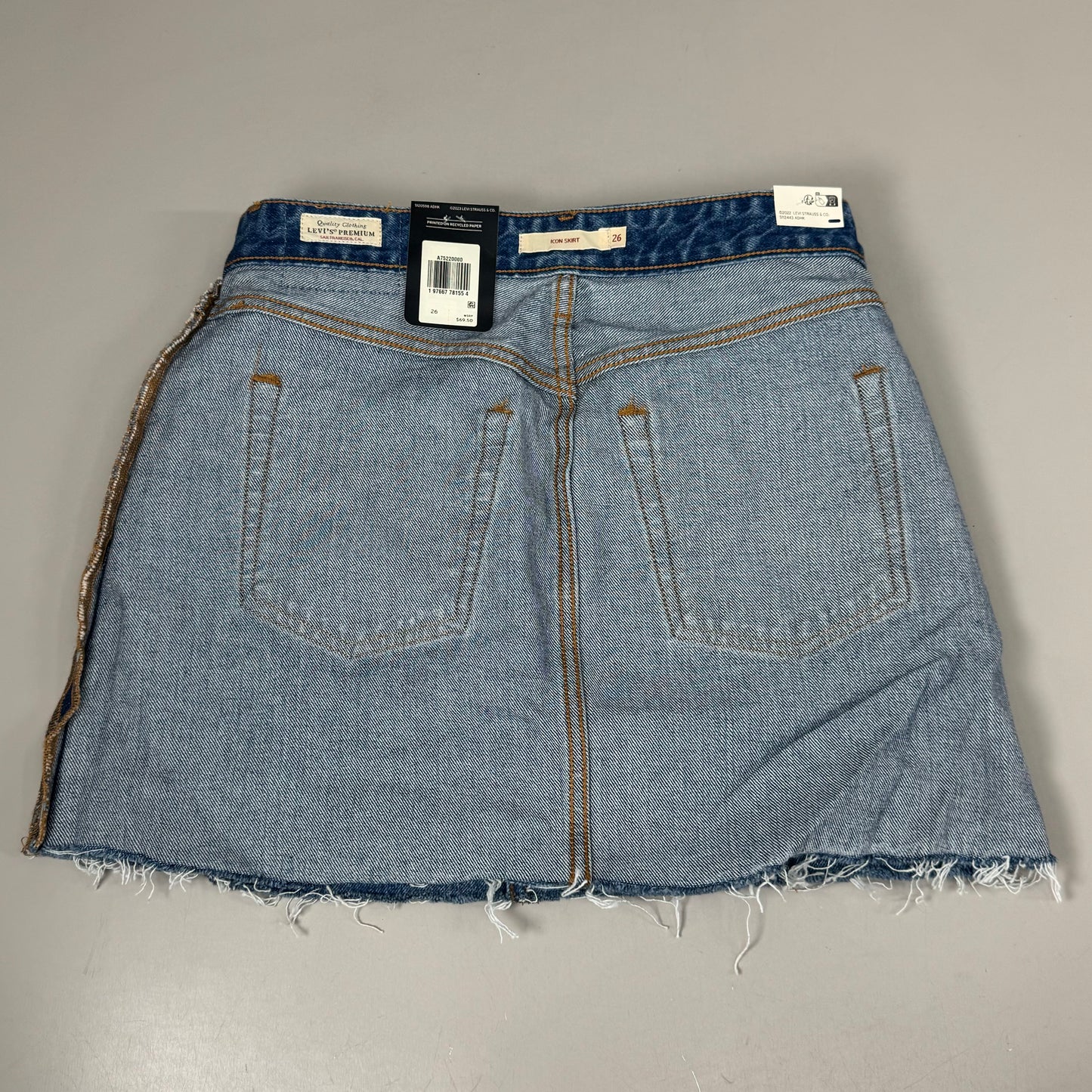 LEVIS Recrafted Icon Skirt Mid Rise Original Women's Sz 26 Novel Notion Med Wash