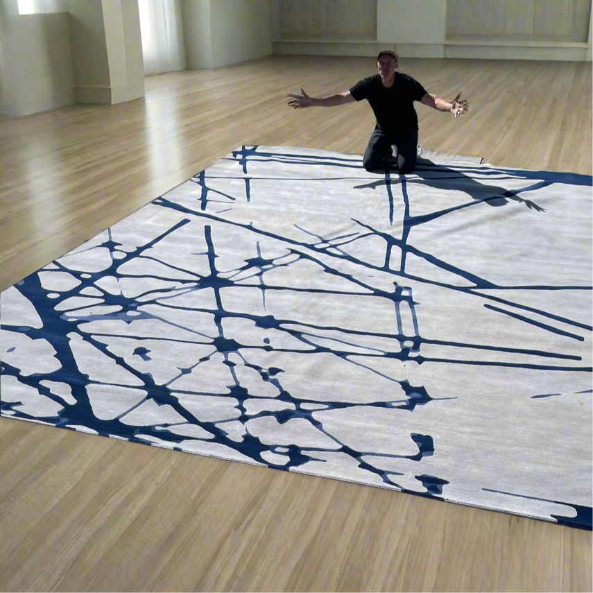 THE RUG COMPANY Bridge Modern Hand Woven Tibetan Wool Rug Roll 16’ x 12' Grey/Blue