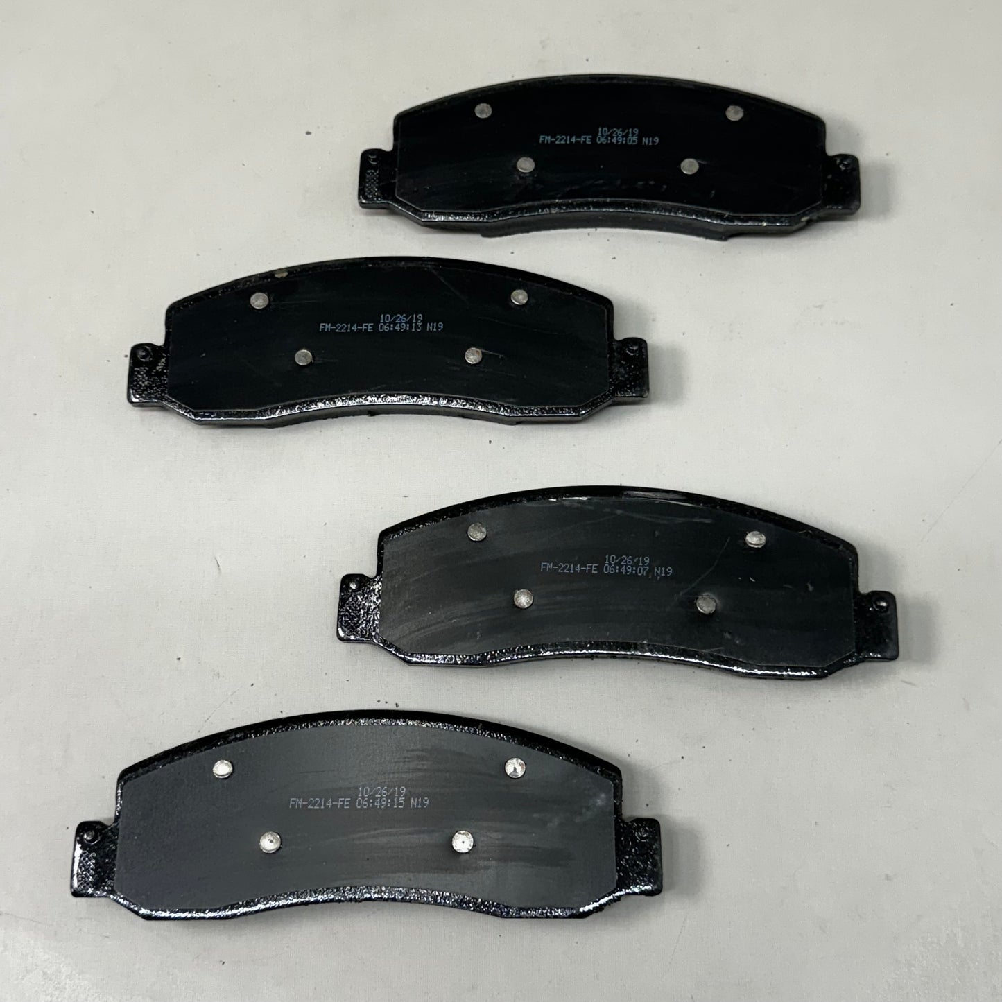 WAGNER OEx Lot of 8! Brake Pads Different Sizes See Description