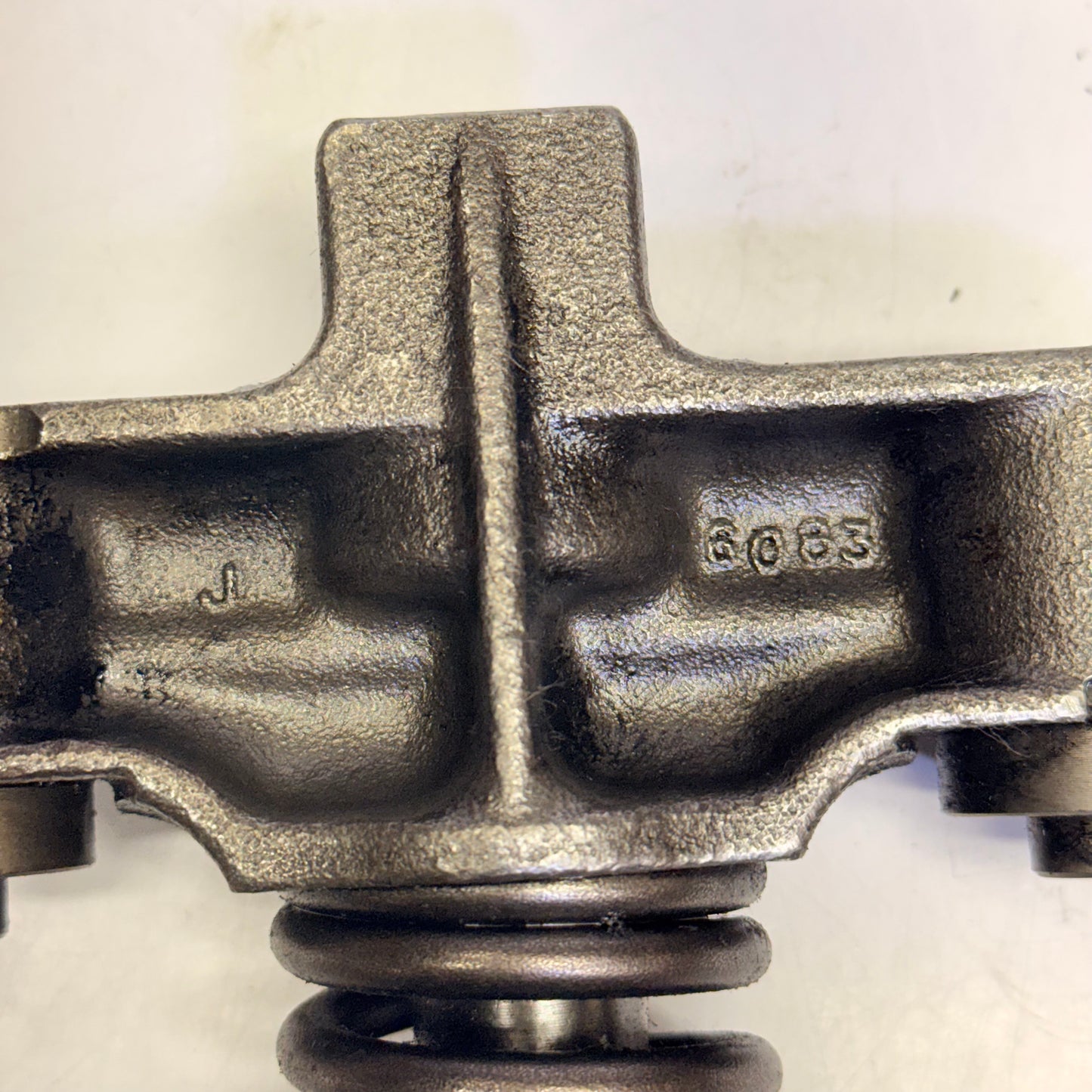 ZA@ EMD Valve Bridge & Lash Adjuster Electro Motive Diesel 40145929UX (New-Other)