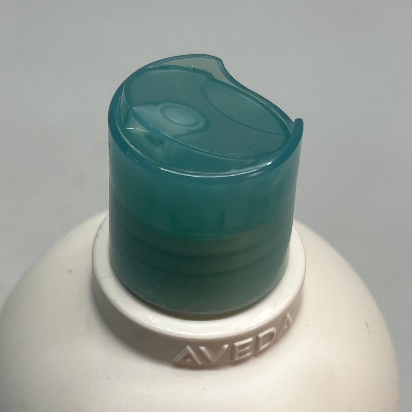 AVEDA Shampure Hand & Body Wash Derived From Babassu Nut Soothing Formula 33.8Oz