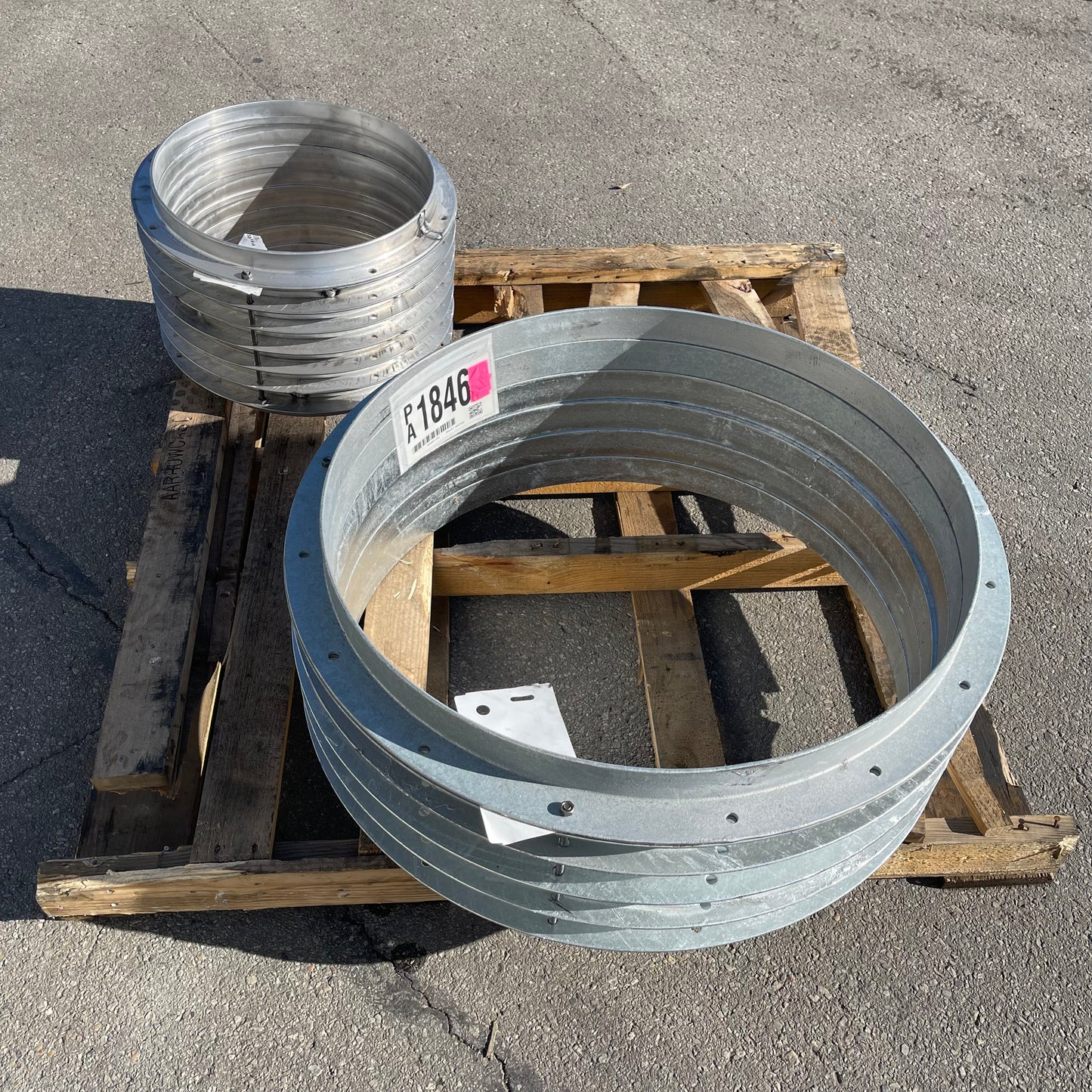 ZA@ Pallet of MIXED Galvanized Steel Rings (AS-IS)