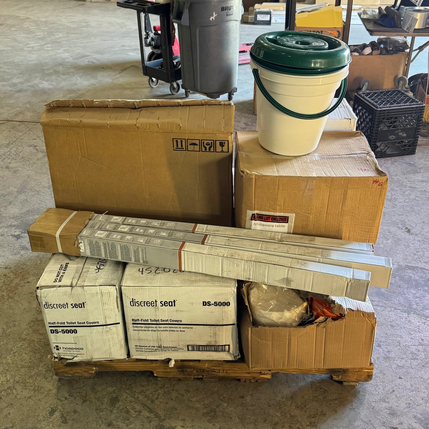 ZA@ Pallet of MIXED Steel Fan Guard Sidewall, Passing Door Hardware, Disp Toilet Seat Covers, Etc... (AS-IS)