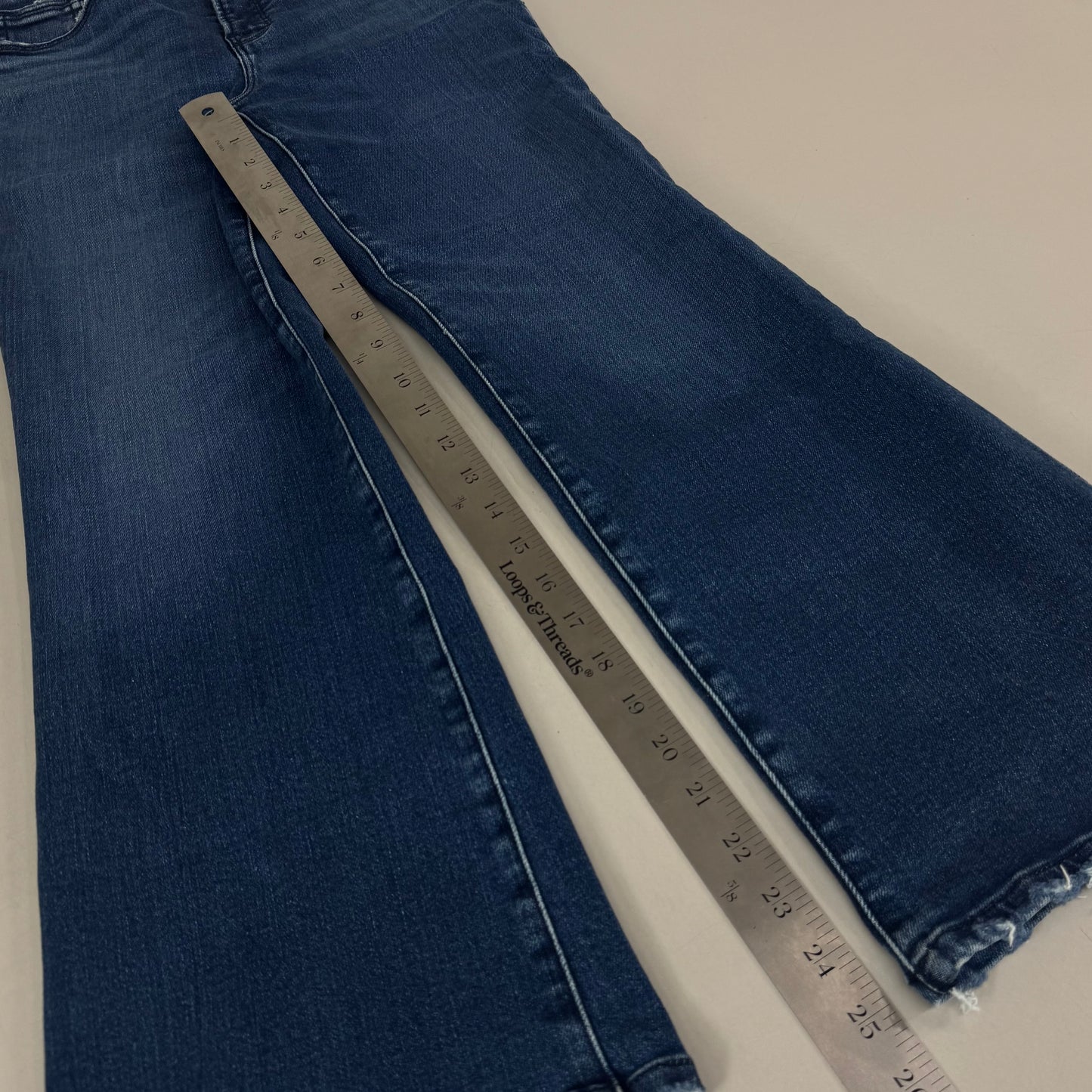 GOOD AMERICAN Good Legs Crop Mini Boot Jeans Women's Sz 4 Indigo891