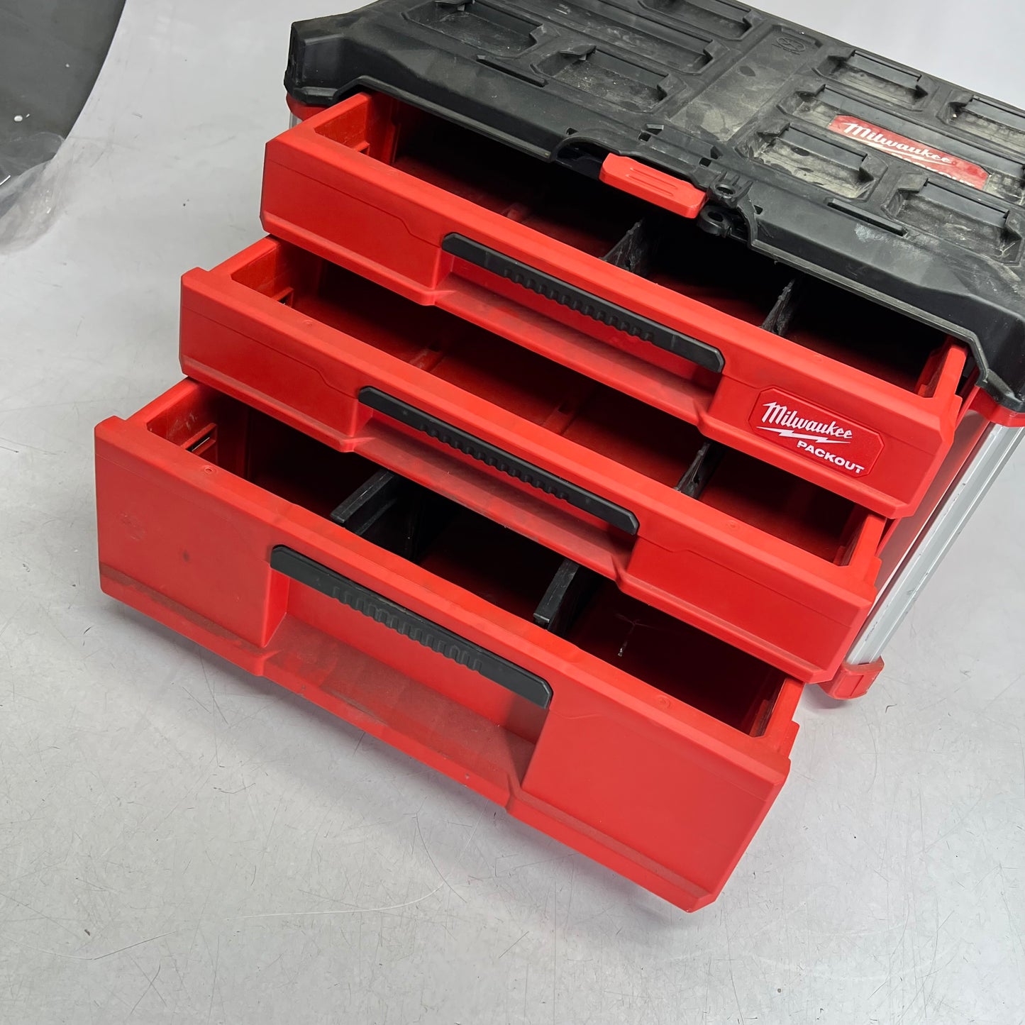 ZA@ MILWAUKEE Packout Modular 3-drawer Tool W/ Metal Reinforced Corner  Red/White |(Used)