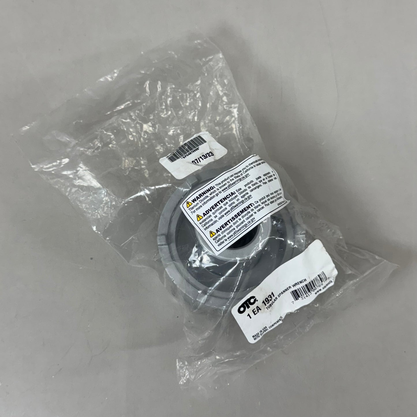 OTC Tubular Spanner Wrench For Servicing 15,000 Axles Socket O.D. Is 3-5/8". 1931