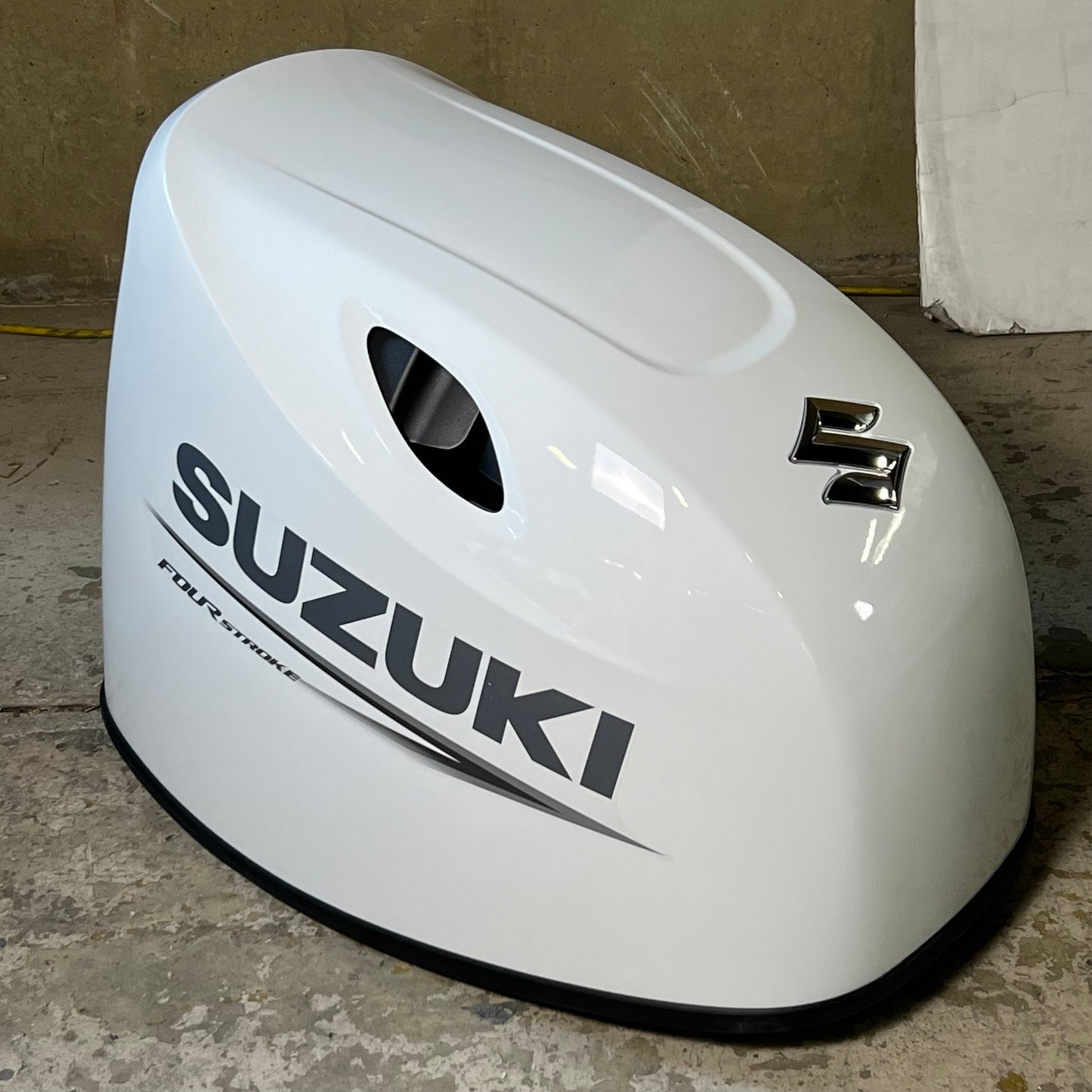 SUZUKI DF 350 Boat Engine Cowling Top Cover Kit Sz 32.5" x 21.5" x 22.5"