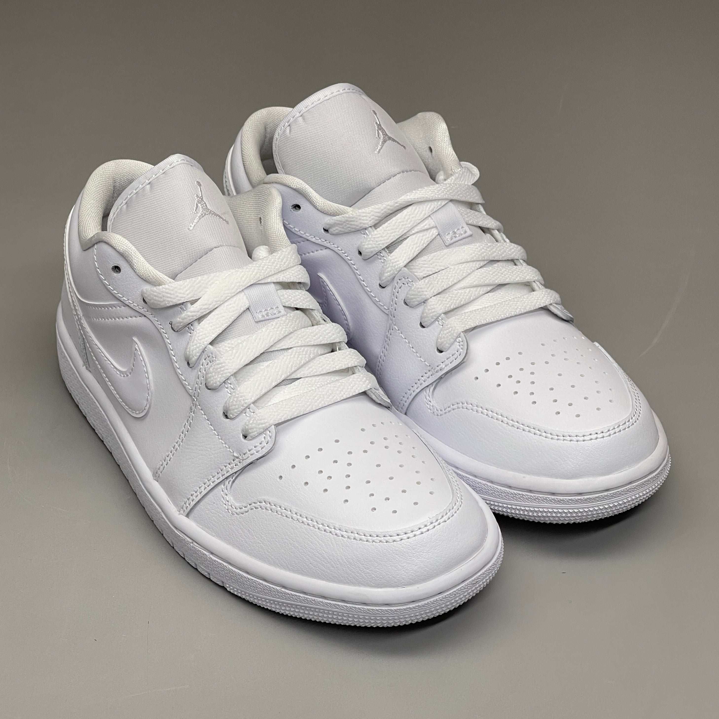 Nike online Air Jordan 1 low white 10.5