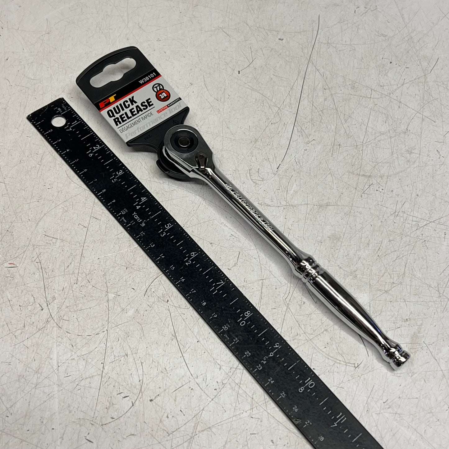 PERFORMANCE TOOLS Quick Release Teardrop Ratchet 3/8" Polished Nickel W38101
