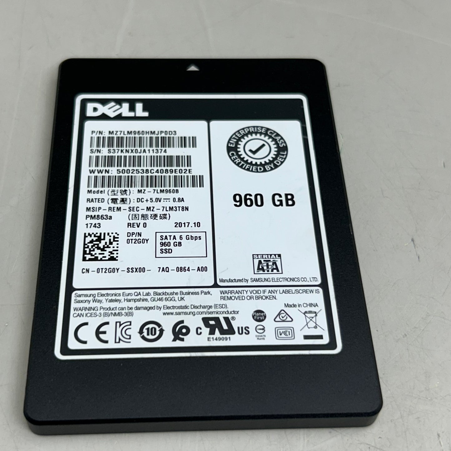 DELL Multi Level Cell SFF Sata Mixed-Use SSD  960GB MZ7LM960HMJP0D3z USED