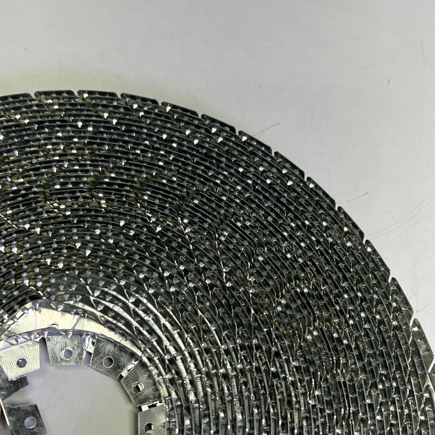 ZA@ Pli-Grip - Flex Trim Metal Tack Strip 65' Chrome TAC100M HVY