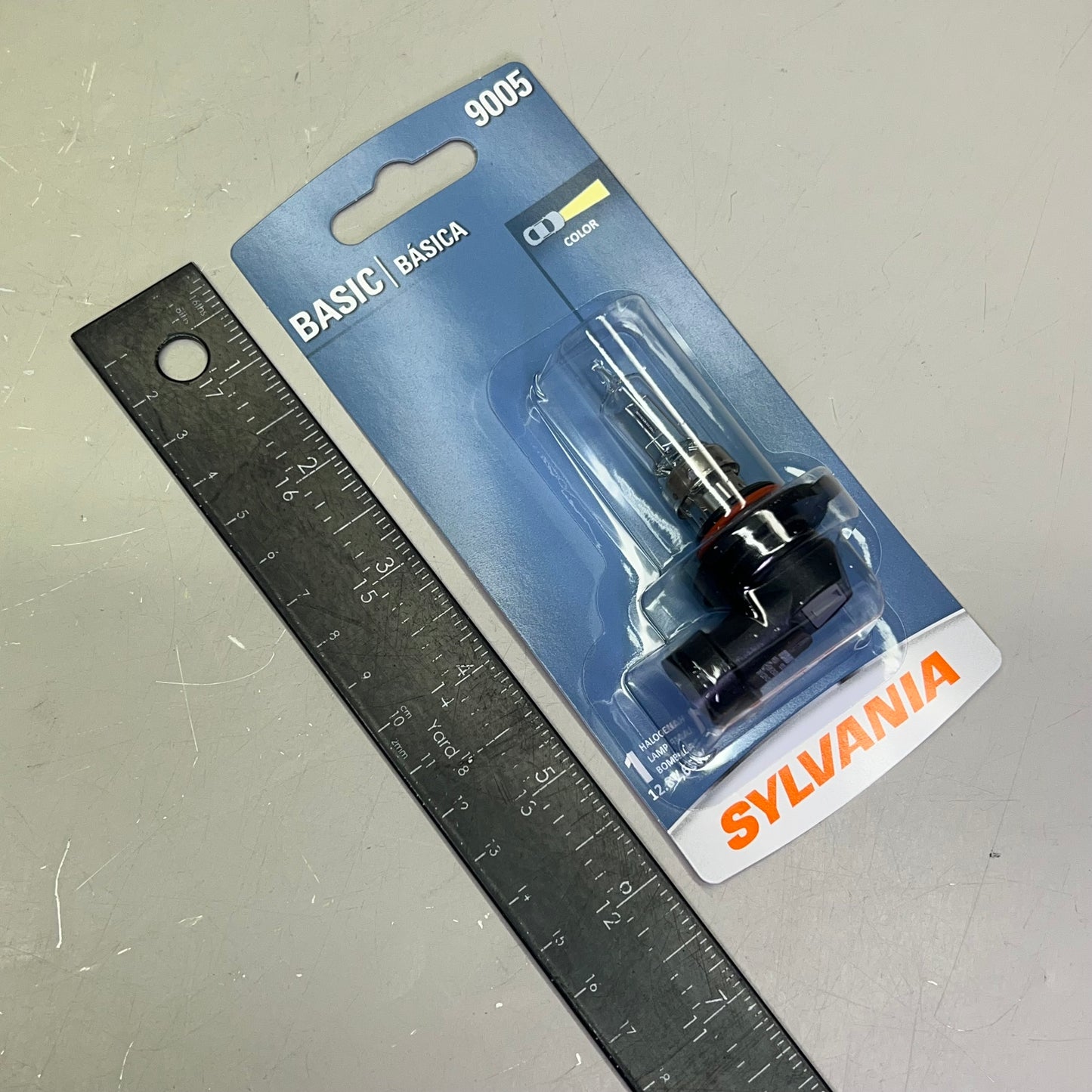 SYLVANIA (2 PACK) Basic Halogen Headlight OE Quality 12.8V White 9005.BP