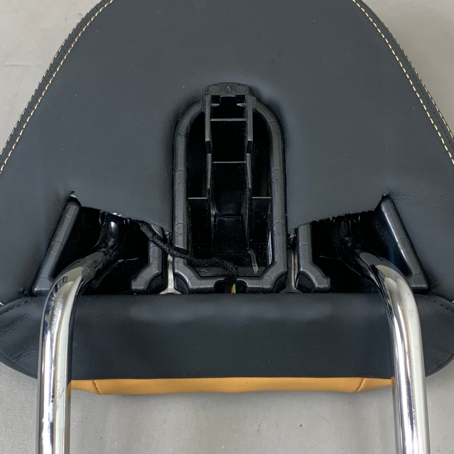 BMW (2 Pack) Leather Front Head Restraints/ Headrest BMW X3 Black/Golden Brown 5210809608907