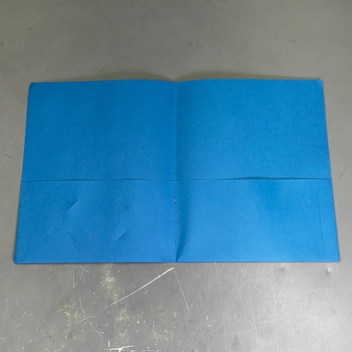 SKILCRAFT (25 PACK) Twin Pocket Portfolios, 30% Recycled 9.5"W x 11.5"L Light Blue NC27703