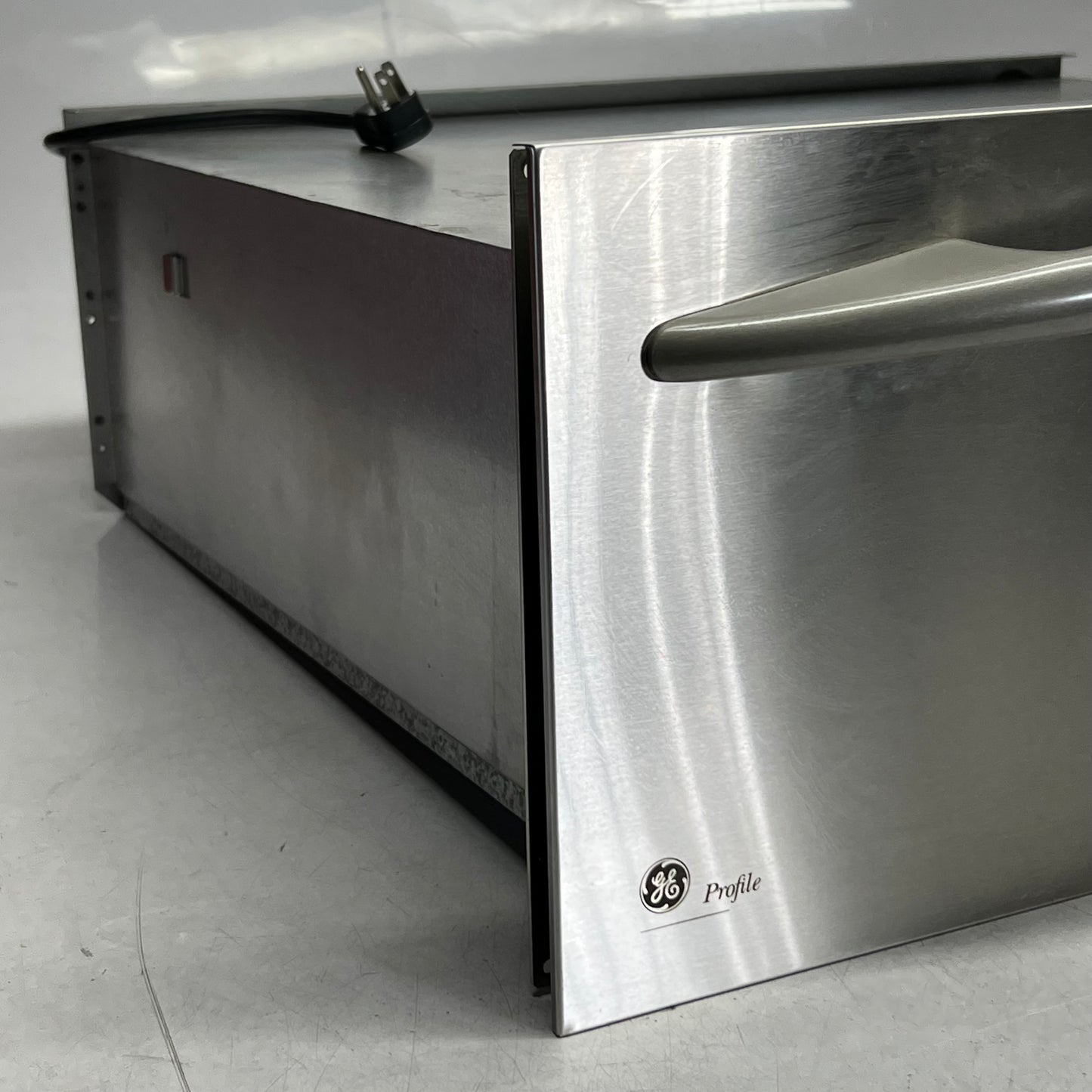 PROFILE 30" Warming Drawer, Steel 977-0363-101 Like New