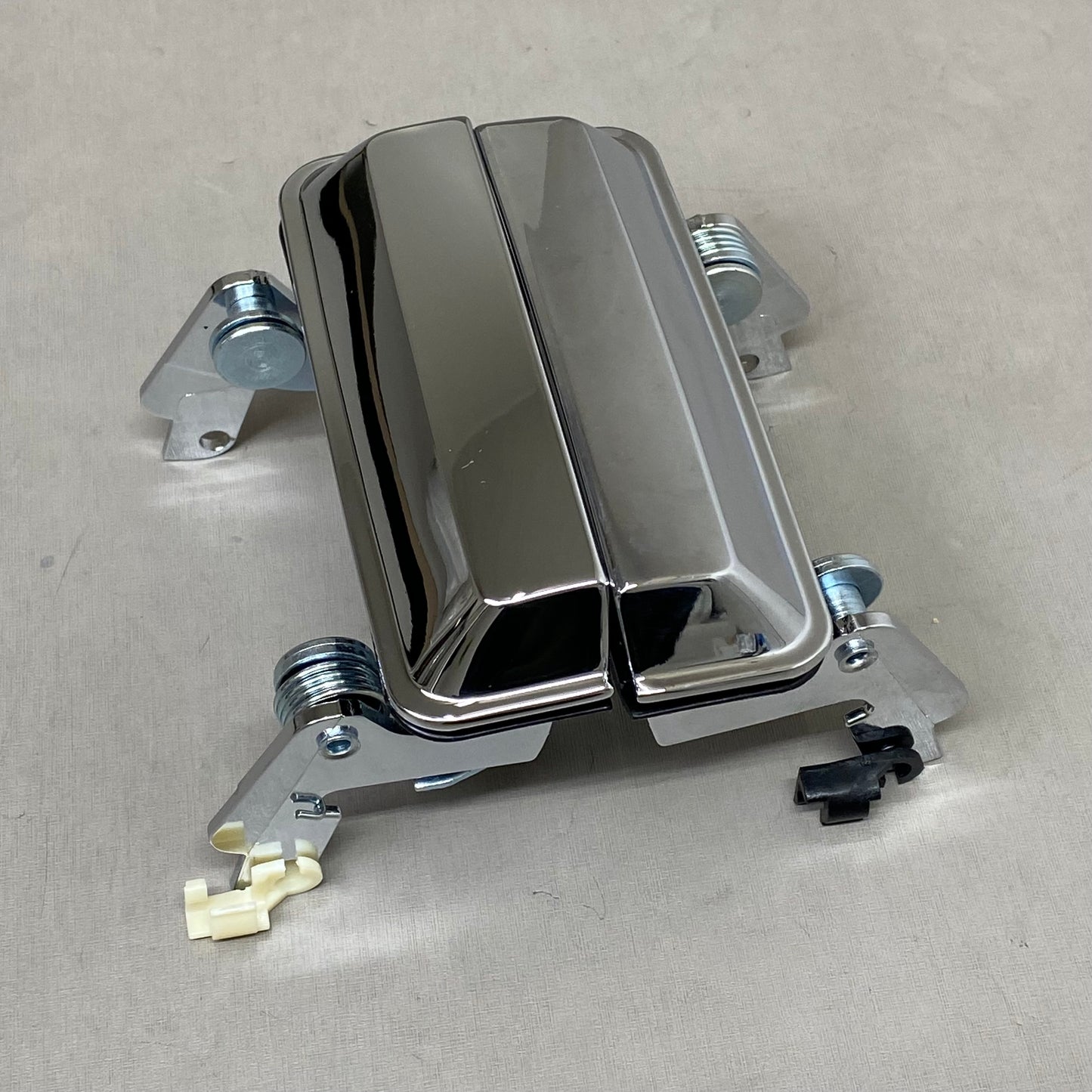 MOPAR (2 Pack) Outer Door Handle Set For Dodge Charger 500/R/t/super Bee Silver