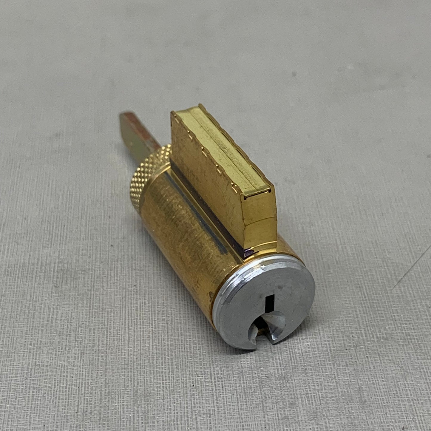 SCHLAGE Multiple Tailpiece Key-in-Knob/Lever Cylinder ND Series 40-100