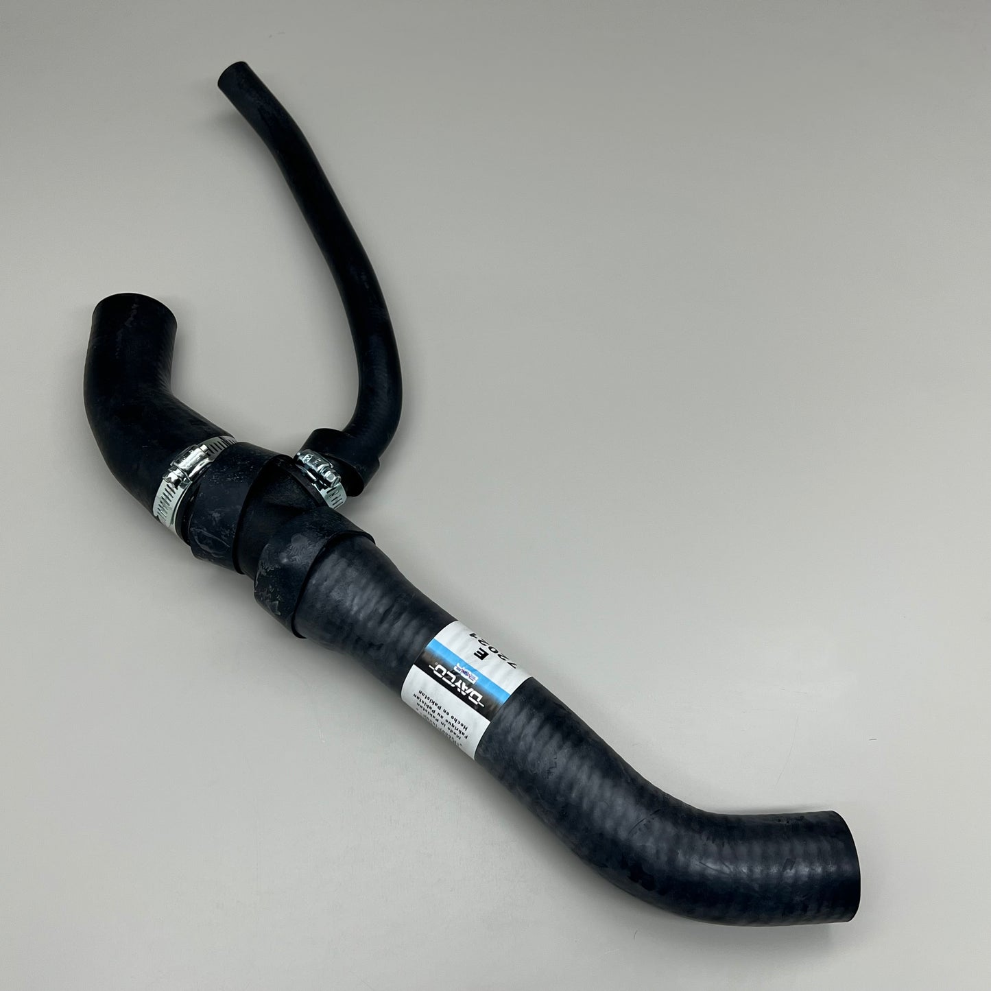 DAYCO Curved Radiator Hose Mazda & Ford Trunk Height 17 in 72021