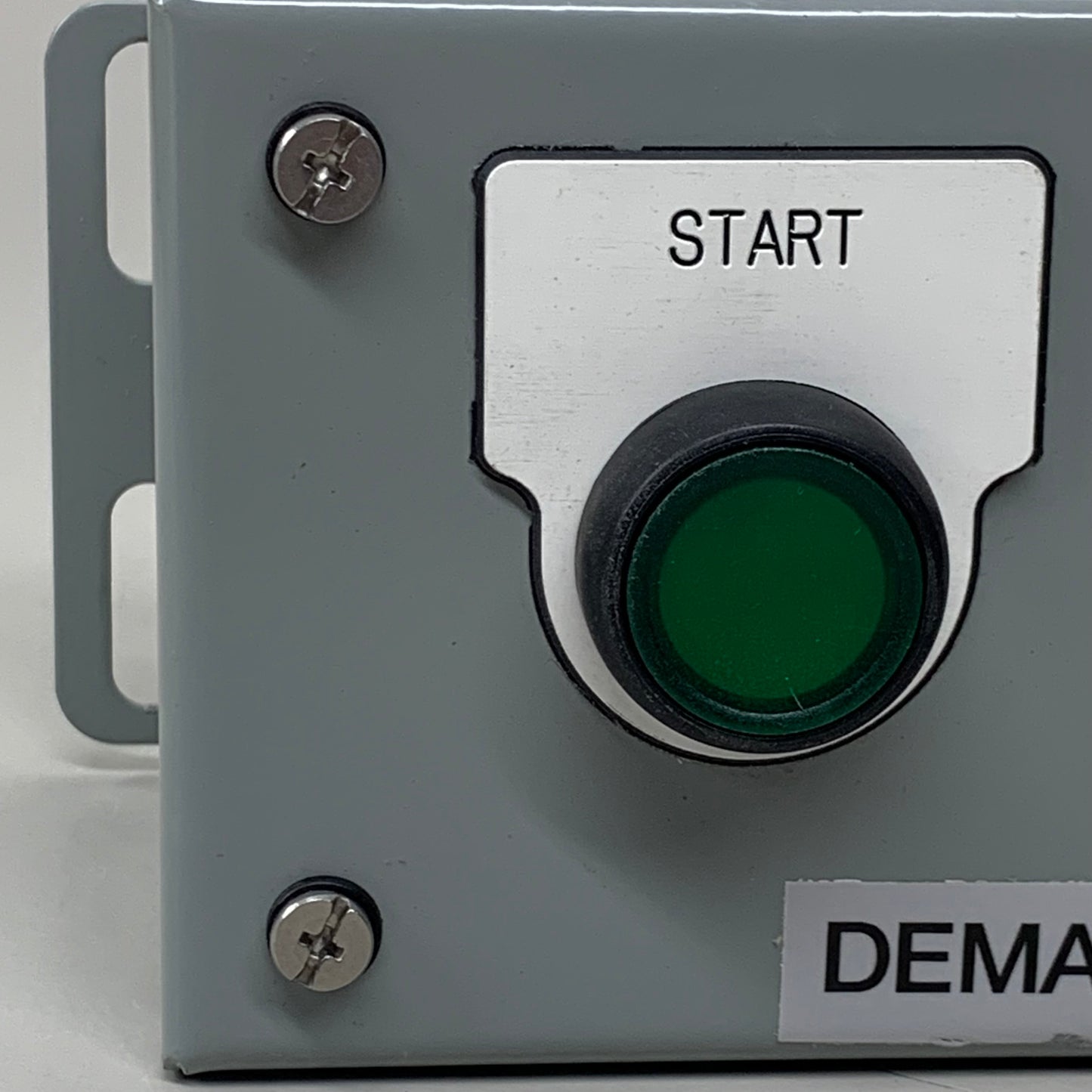 DEMATIC Enclosed Industrial Control Panel Start/Stop 7" x 3.5" Grey F75137164