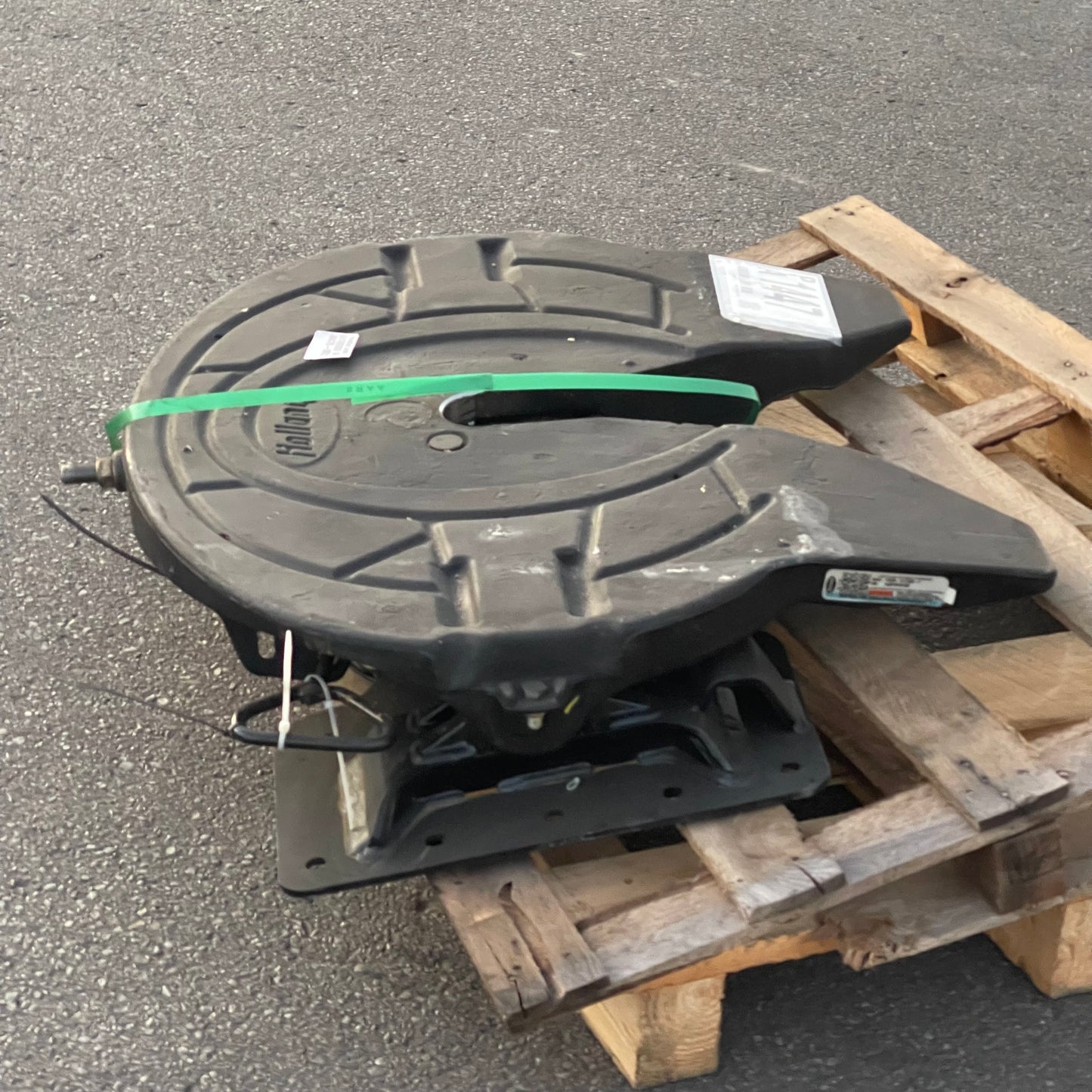 HOLLAND Fifth Wheel Assembly FW35 Flat Plate 5.7 FW35-S12360-1