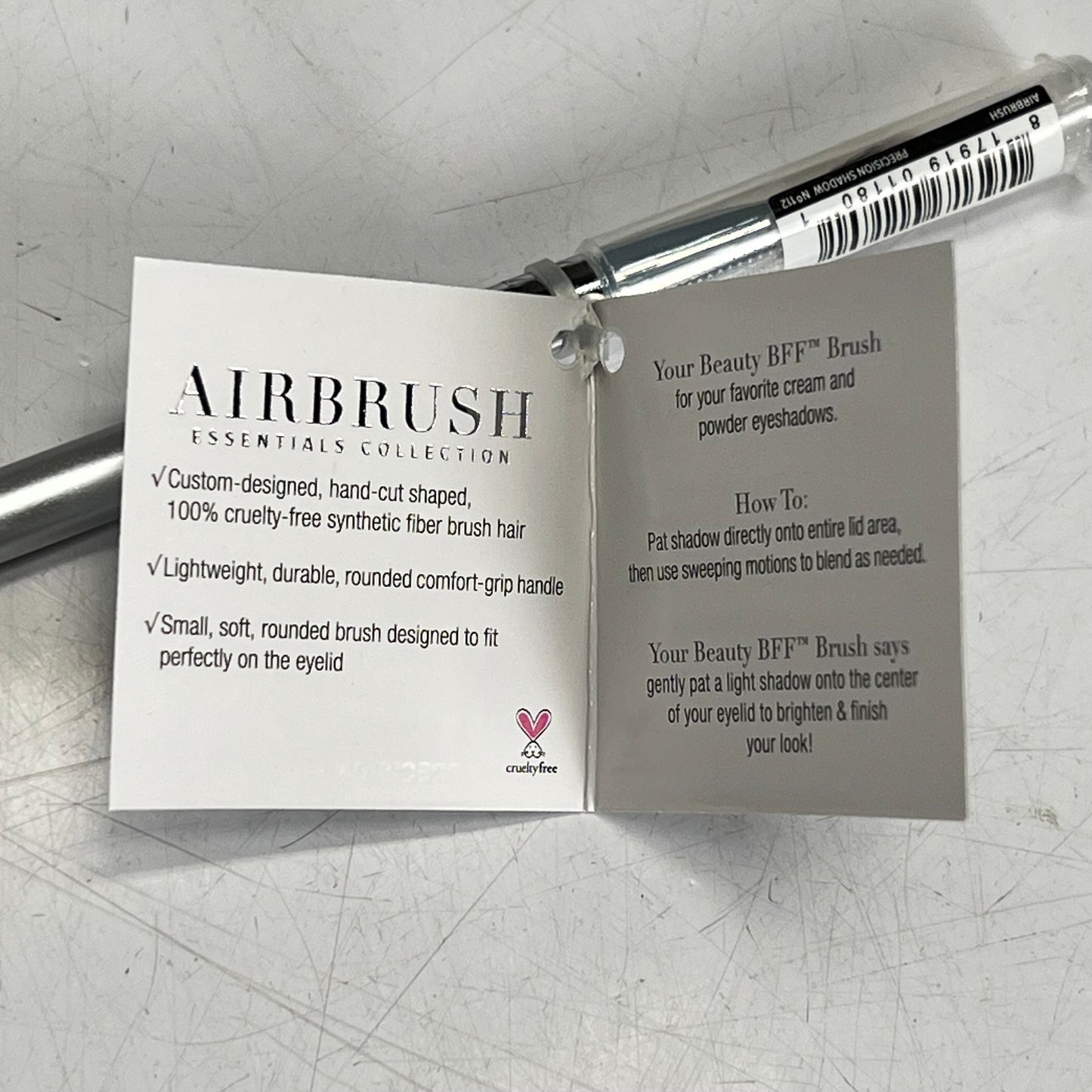 IT COSMETICS (2 PACK) Airbrush Precision Shadow Brush #112 Brown/Silver