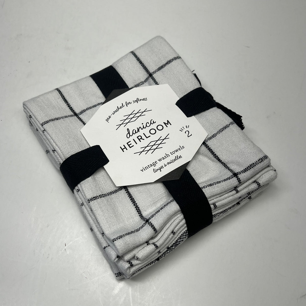 DANICA HEIRLOOM (2 PACK, 2 EACH) Vintage Wash Towels Pre-Washed White/Black