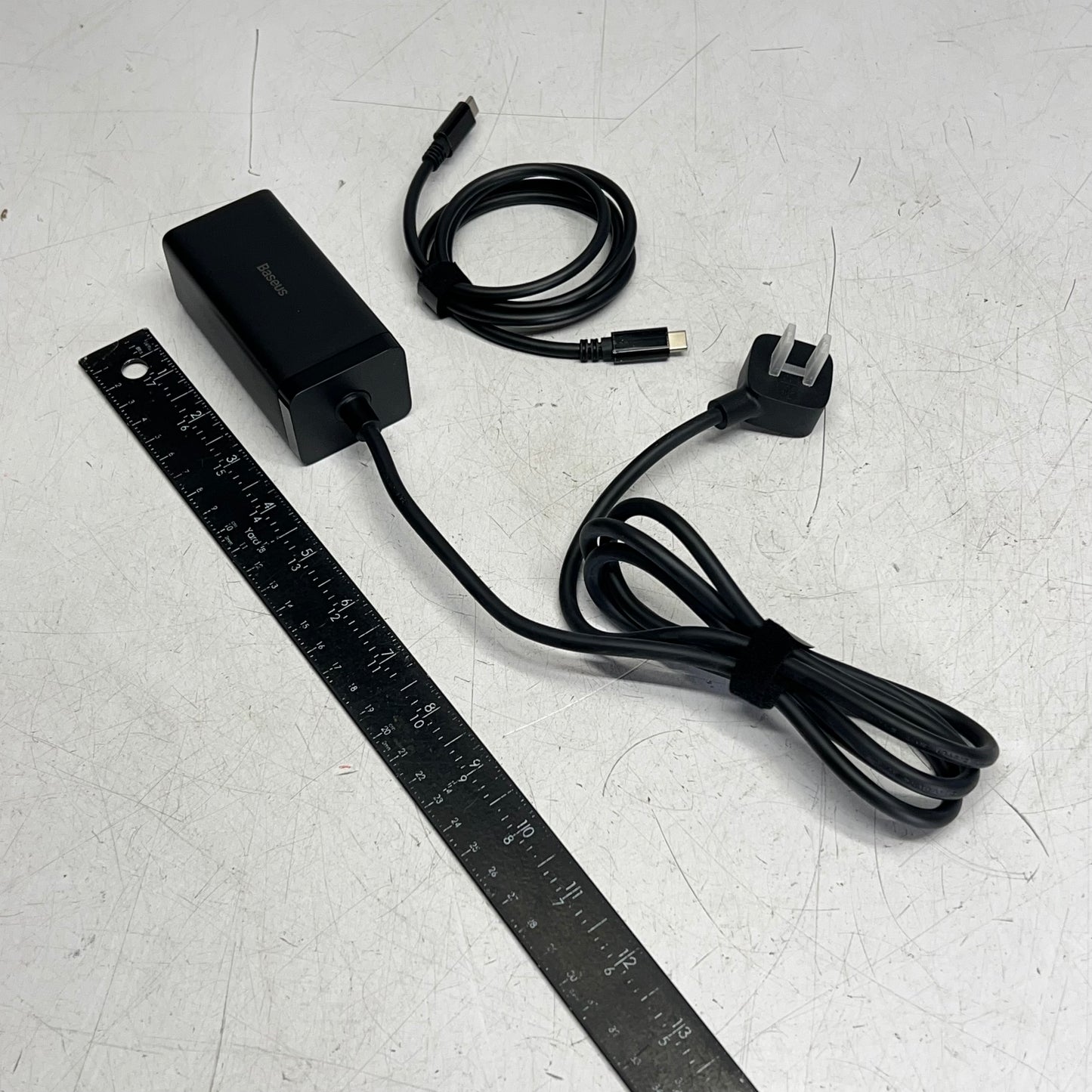 BASEUS Gan5 4 Ports Universal Charging Station  67W PD High Speed Blk CCGP110101