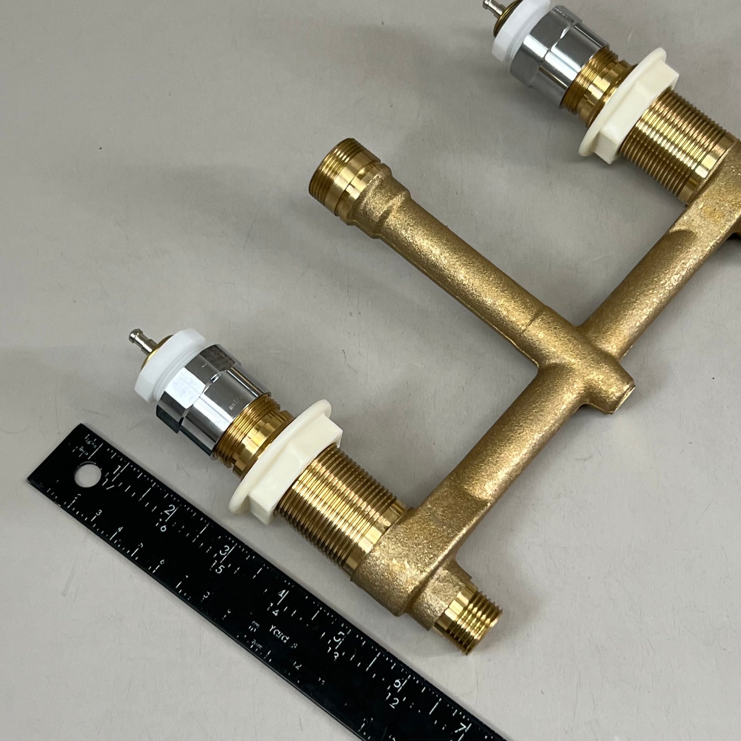 CHICAGO FAUCETS Eco Flow High Arch Kitchen Faucet  Chrome 786-E35-665ABCP