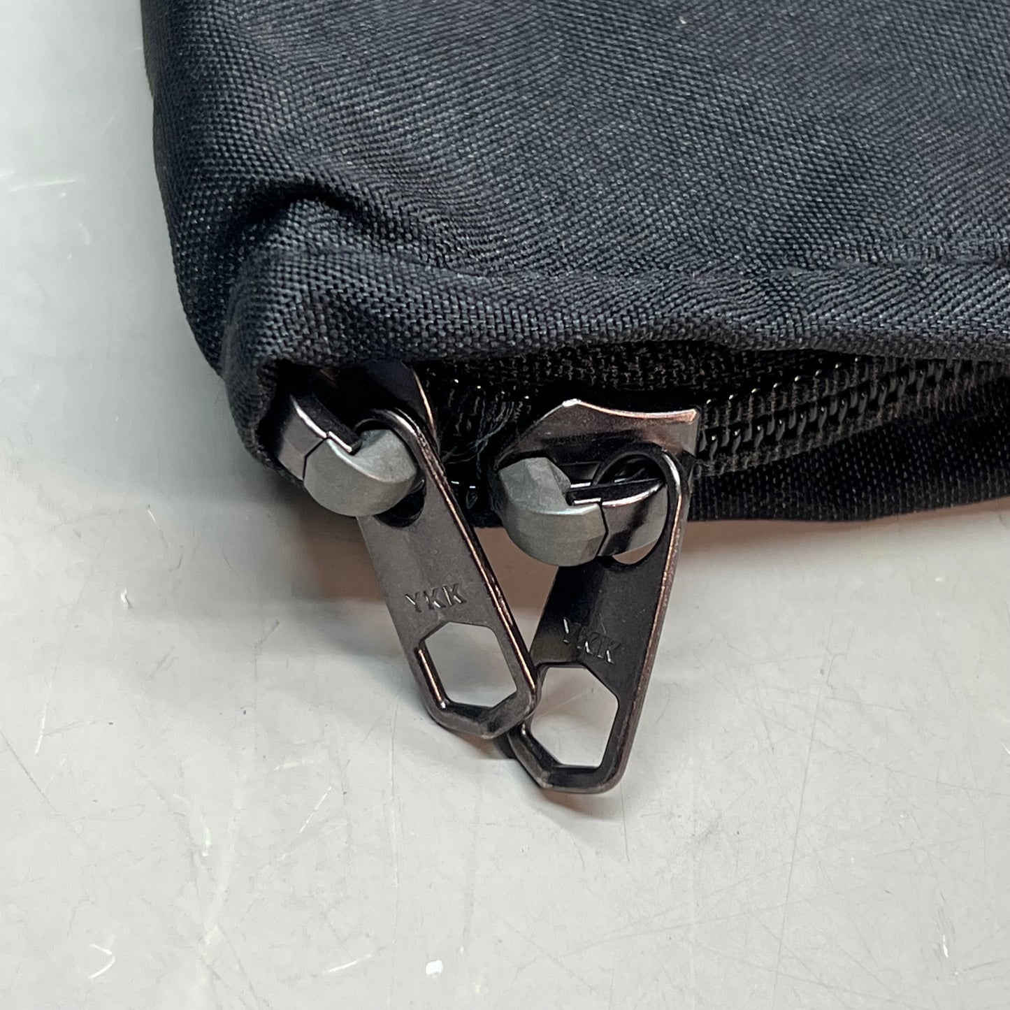 SEASON Zip Garment Bag W/ Handles, Pockets & Clear Name Slip 27"x20" Black