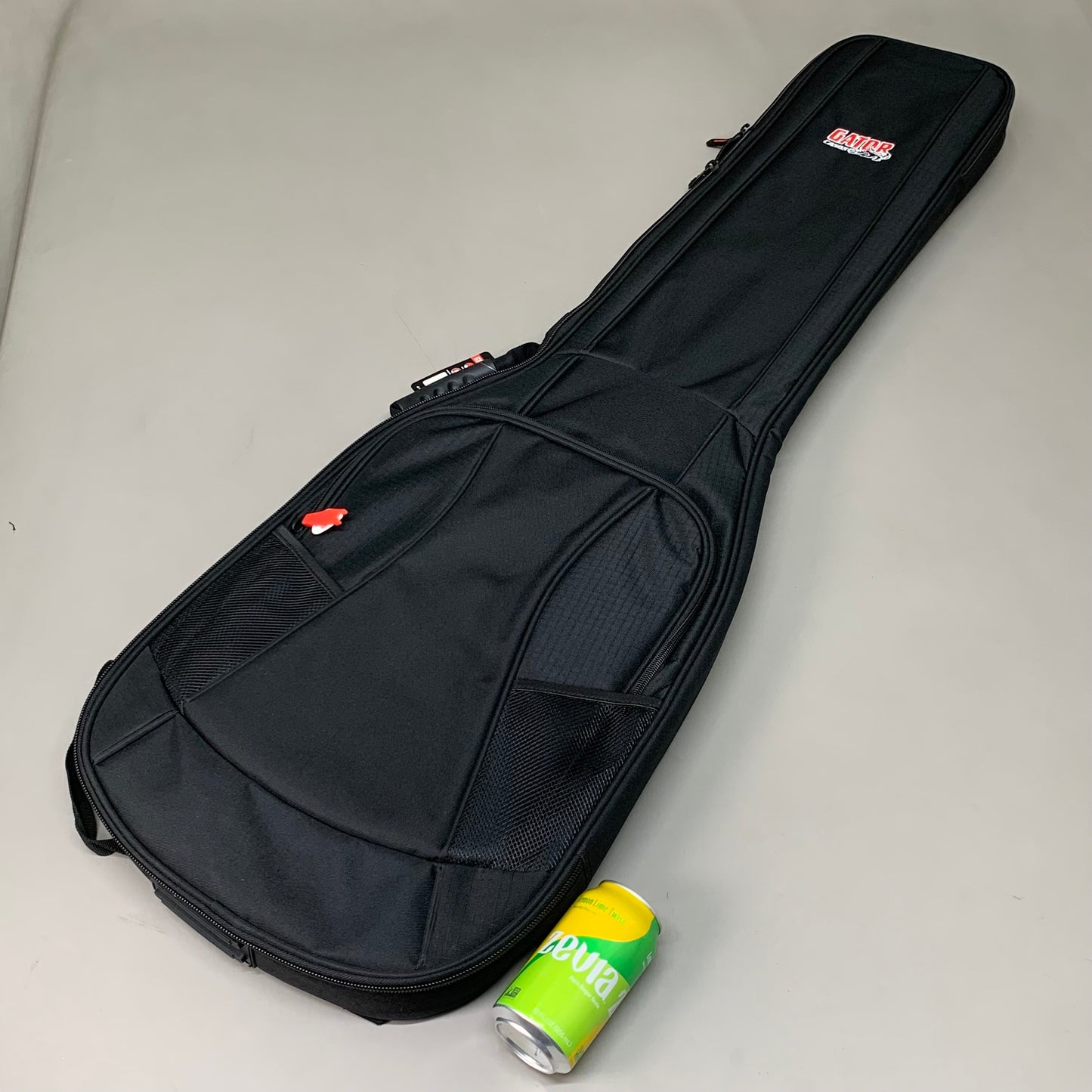 GATOR 4G Style gig bag for bass guitars w/ adjustable backpack straps GB-4G-BASS