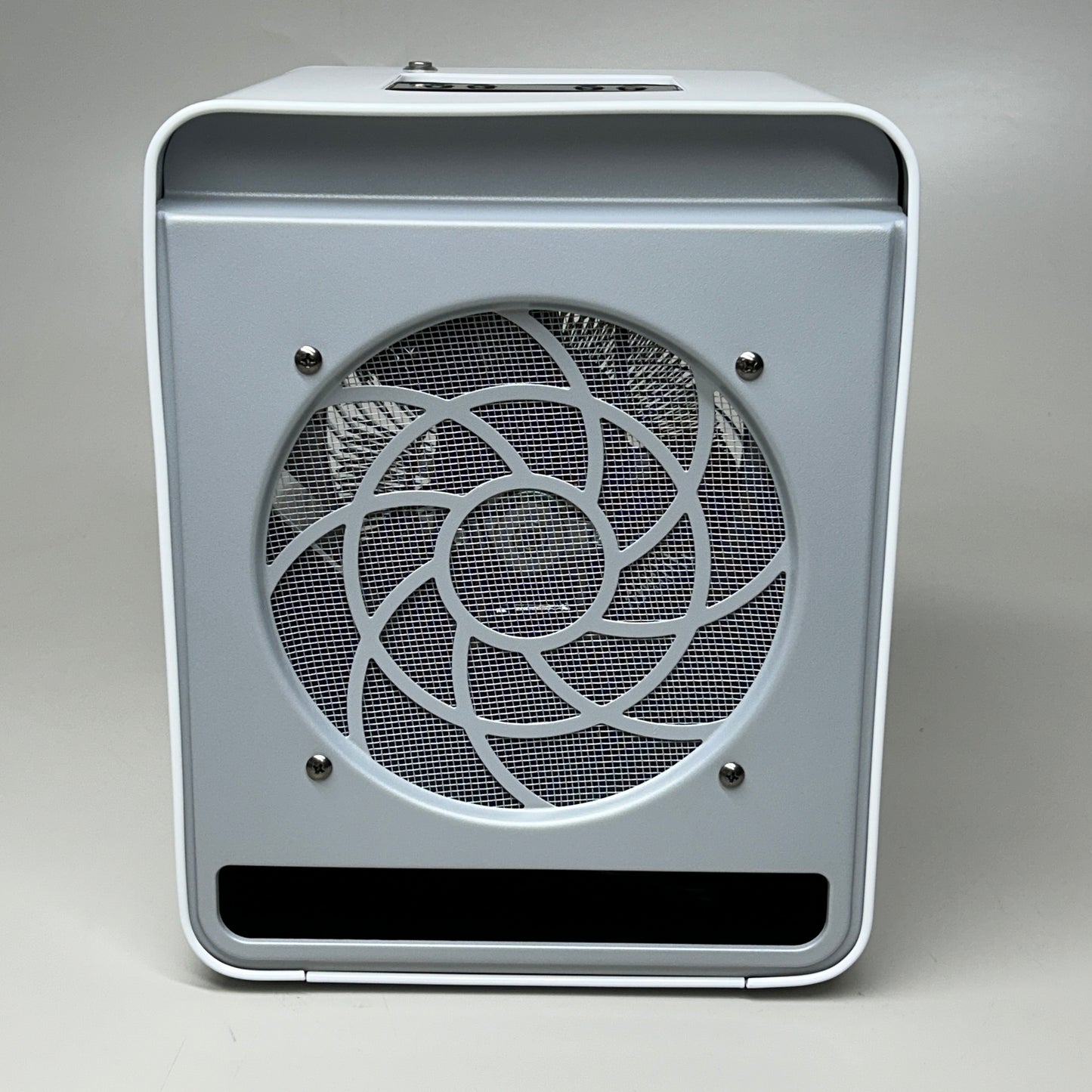VORNADO Whole Room Metal Heater with Auto Climate White (New)