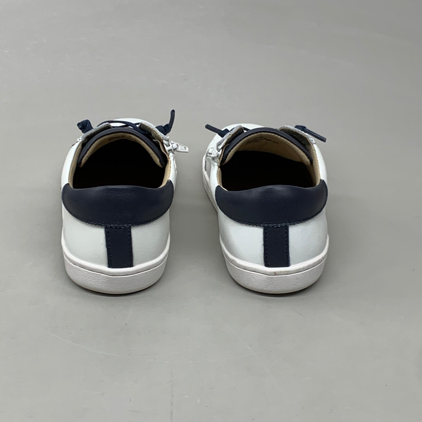 OLD SOLES Comet Runner Sneakers Kid’s Sz 1.5 EU 33 Snow/Navy/Gris #6149