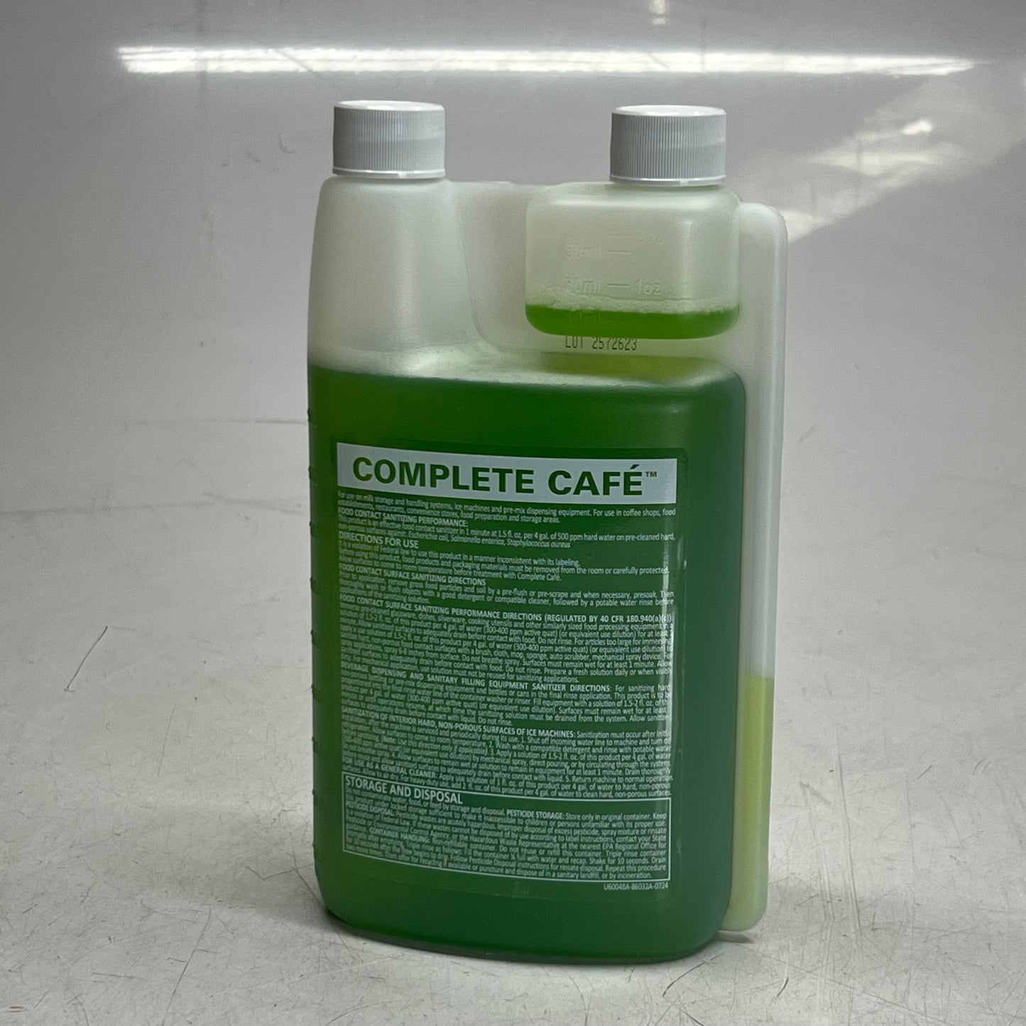URNEX Complete Cafe Coffee Equipment Sanitizer 33.8 fl oz. Green U60048A