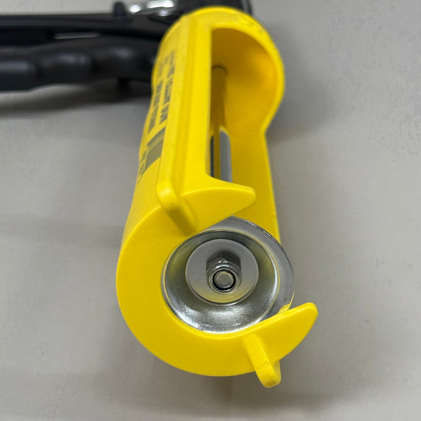 DRIPLESS The Yellow Gun Caulking Light to Mid-Weight w/Ergonomic Trigger ETS2000