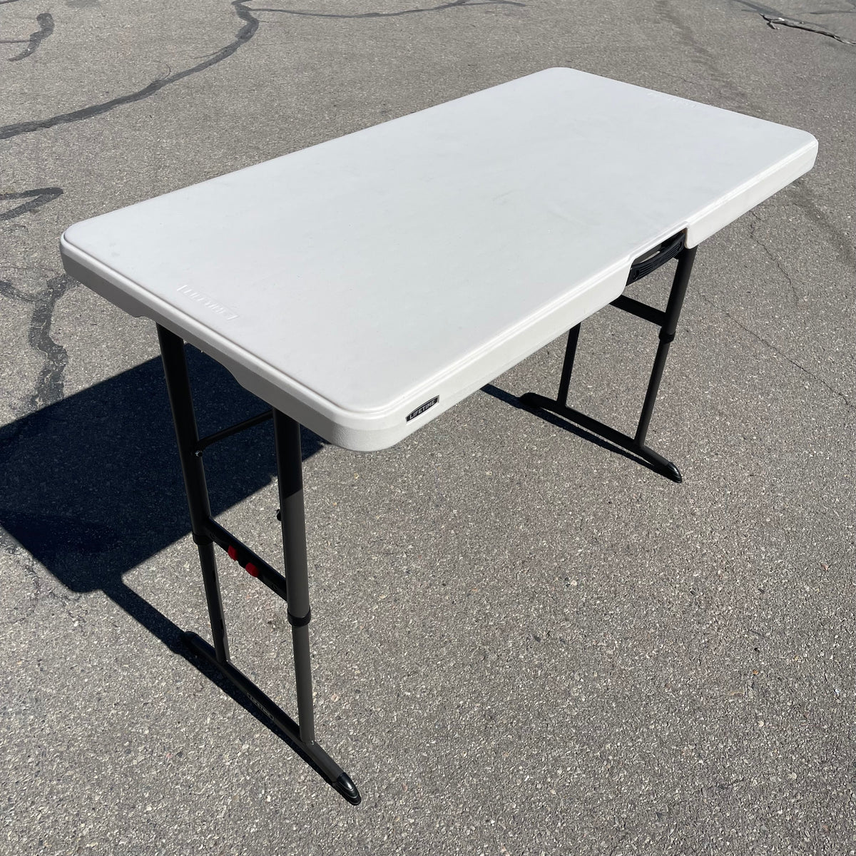 LIFETIME Commercial Adjustable Height Table 4'x2' White 80387