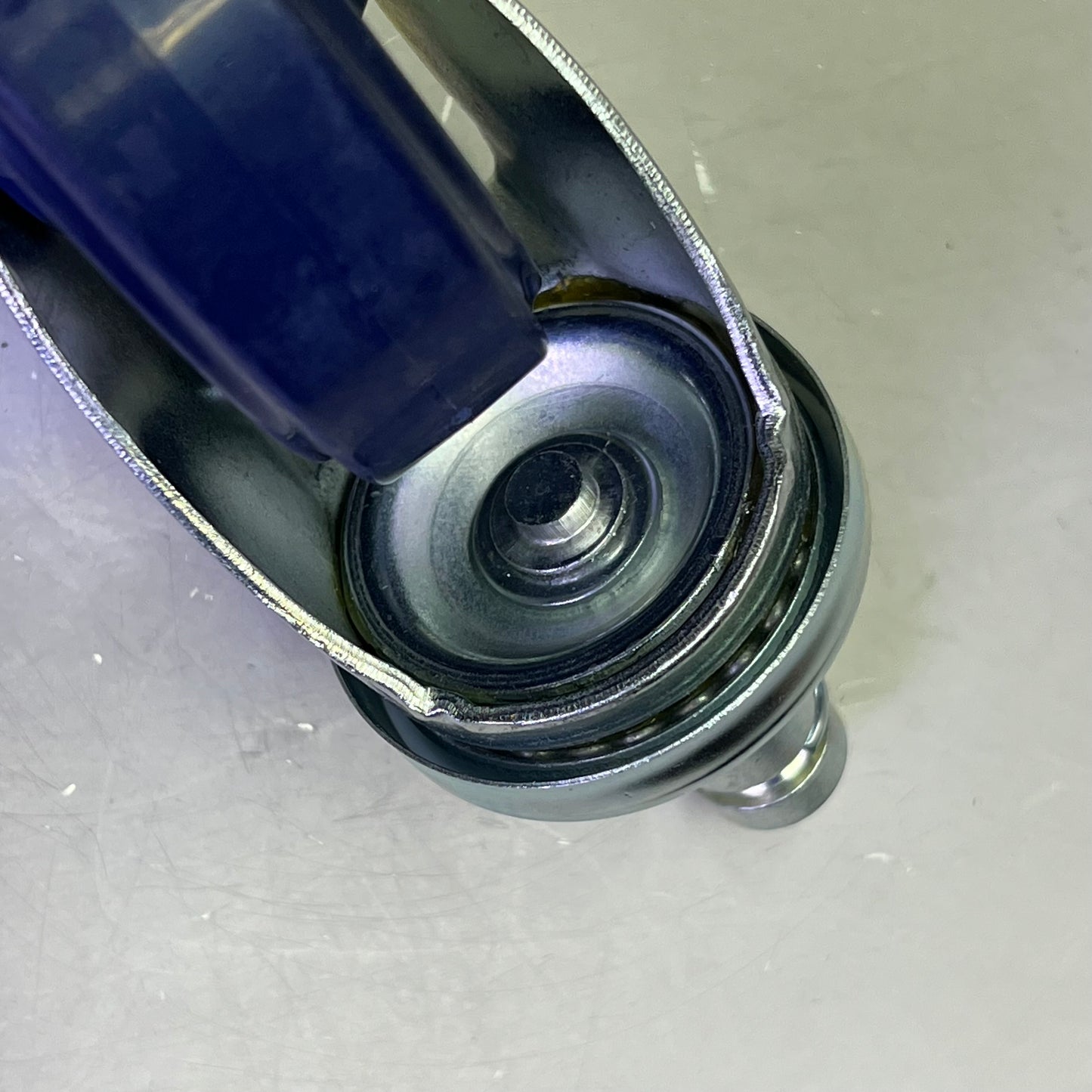 FOCUS (SET OF 4) Swivel Stem Caster W/ Brake Wheels 5" 250lb Load Cap FSCAST5B